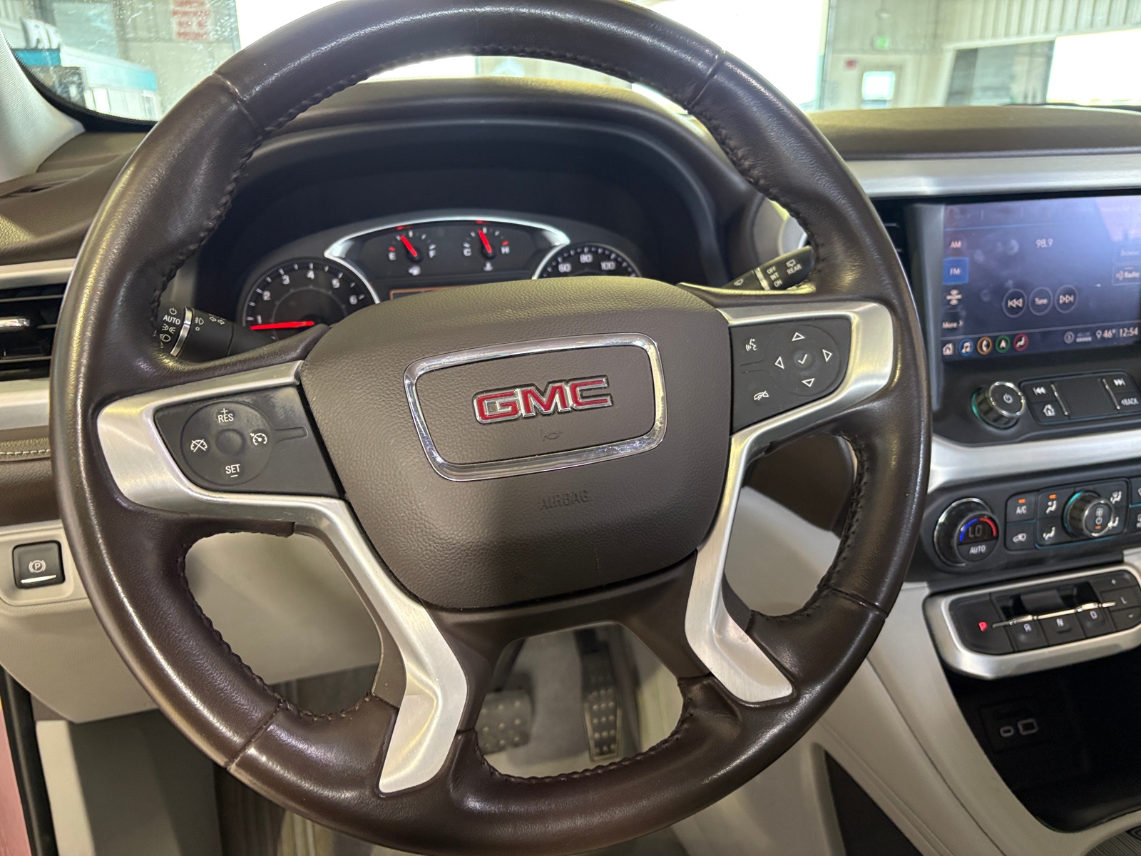 Thumbnail: 2020 GMC Acadia - 4