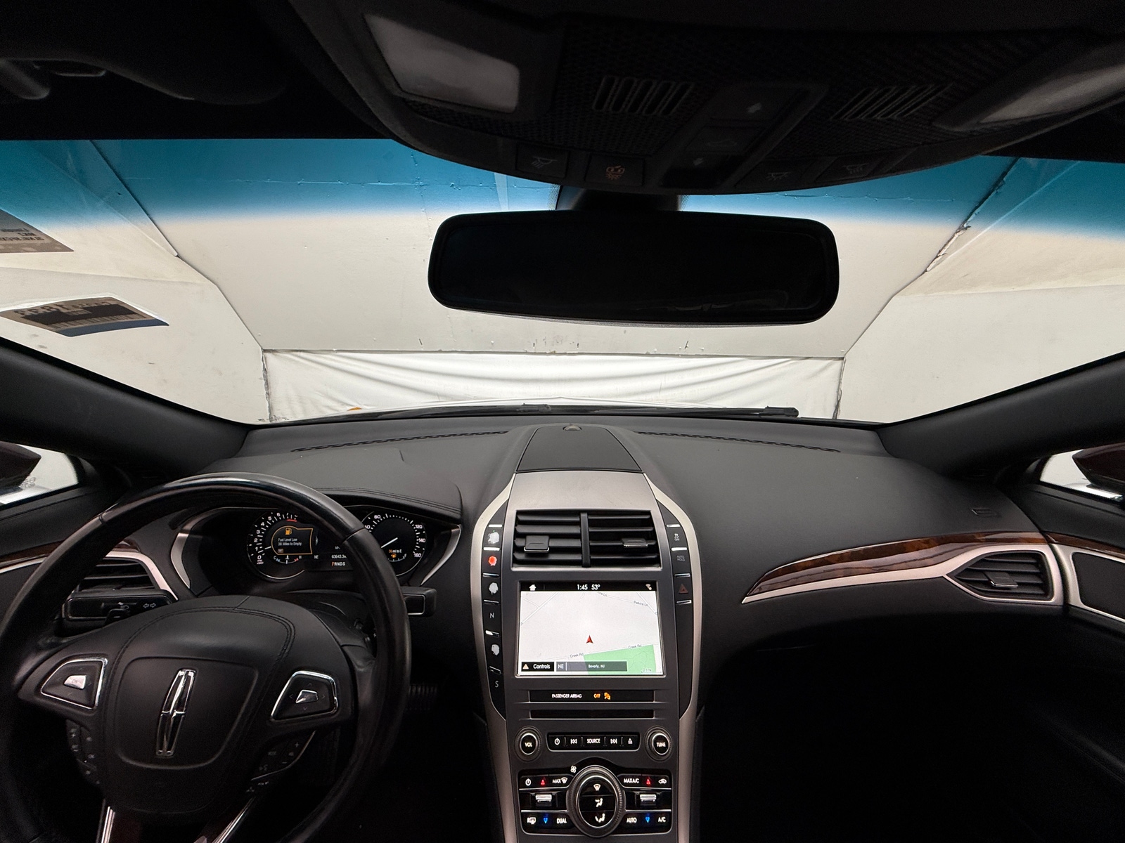 Thumbnail: 2017 Lincoln MKZ - 2