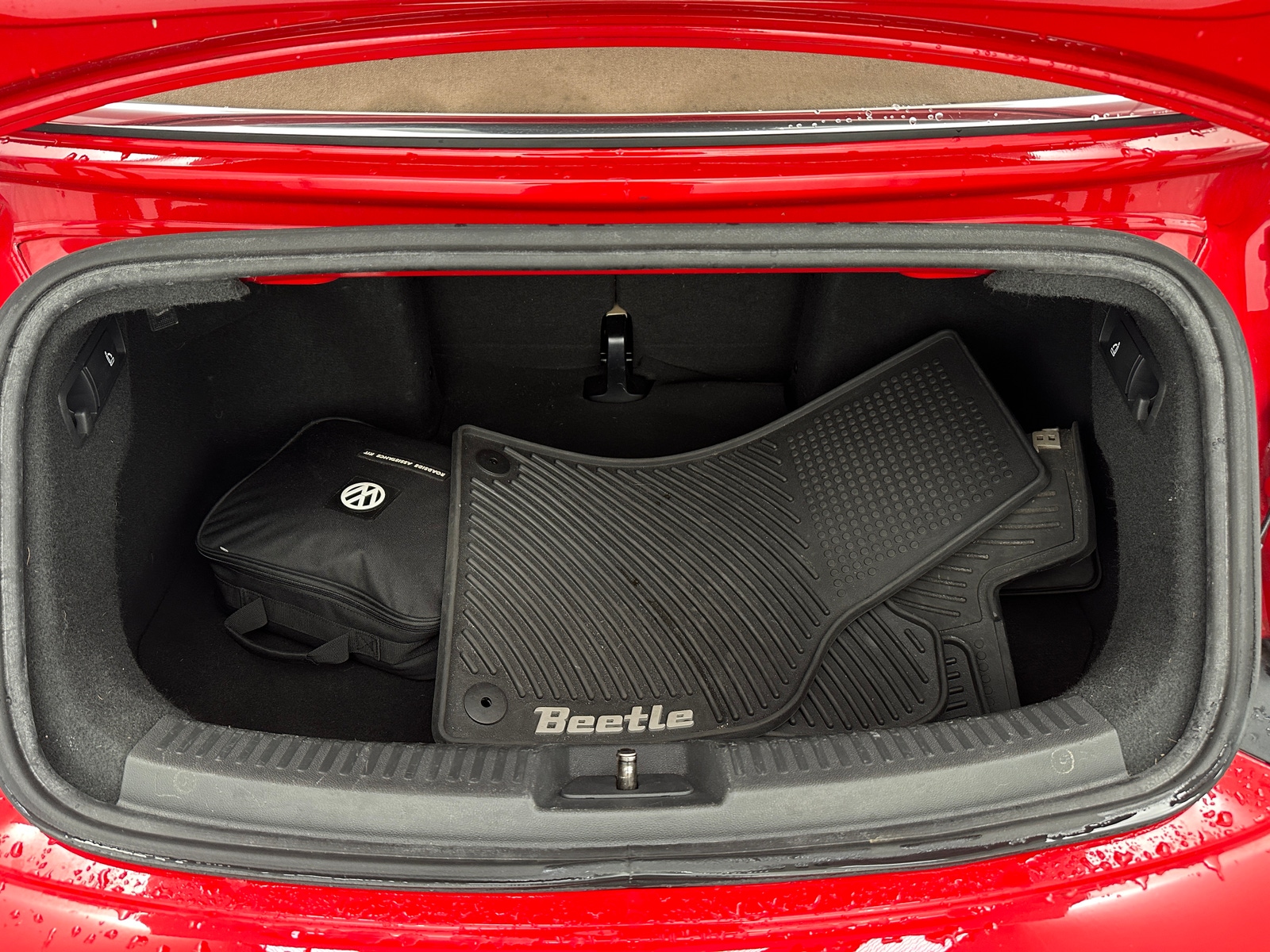 Thumbnail: 2016 Volkswagen Beetle - 6