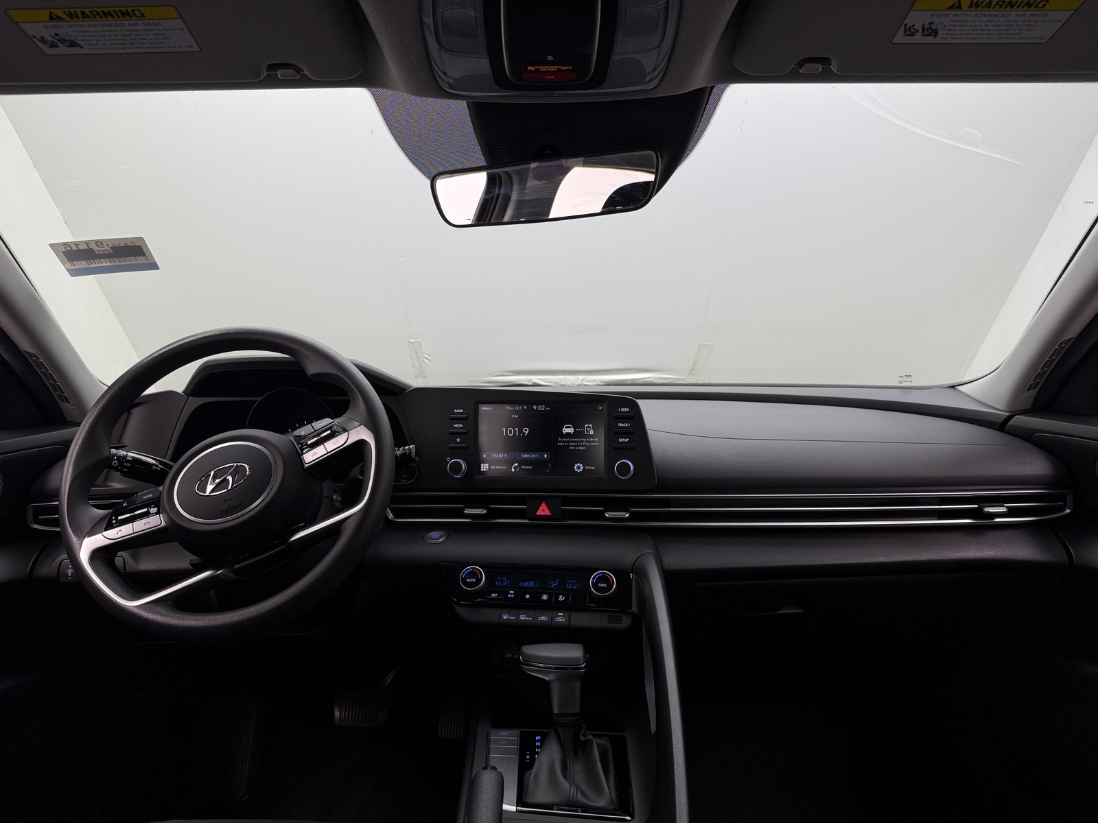 Thumbnail: 2023 Hyundai Elantra - 3