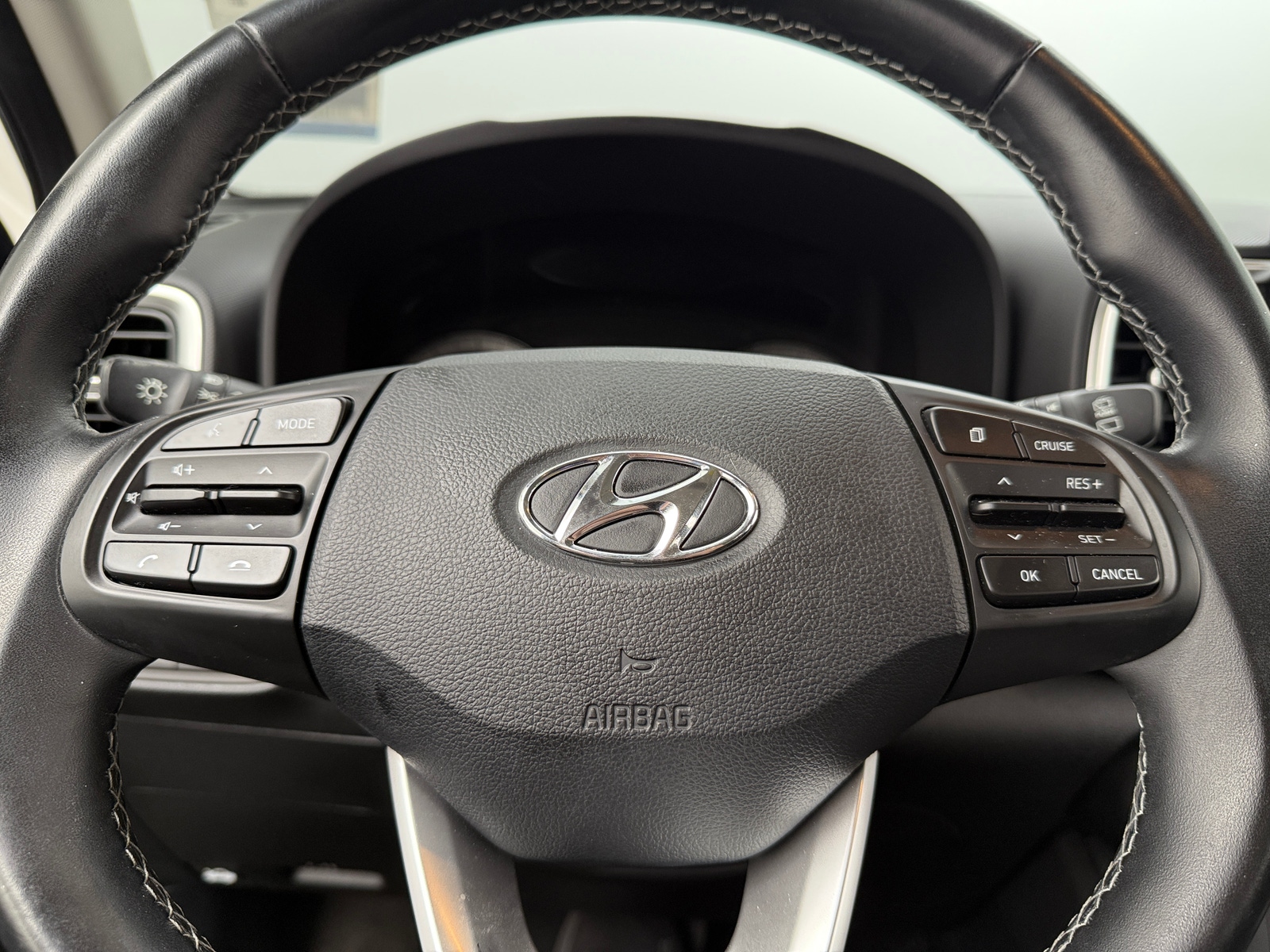 Thumbnail: 2021 Hyundai Venue - 5