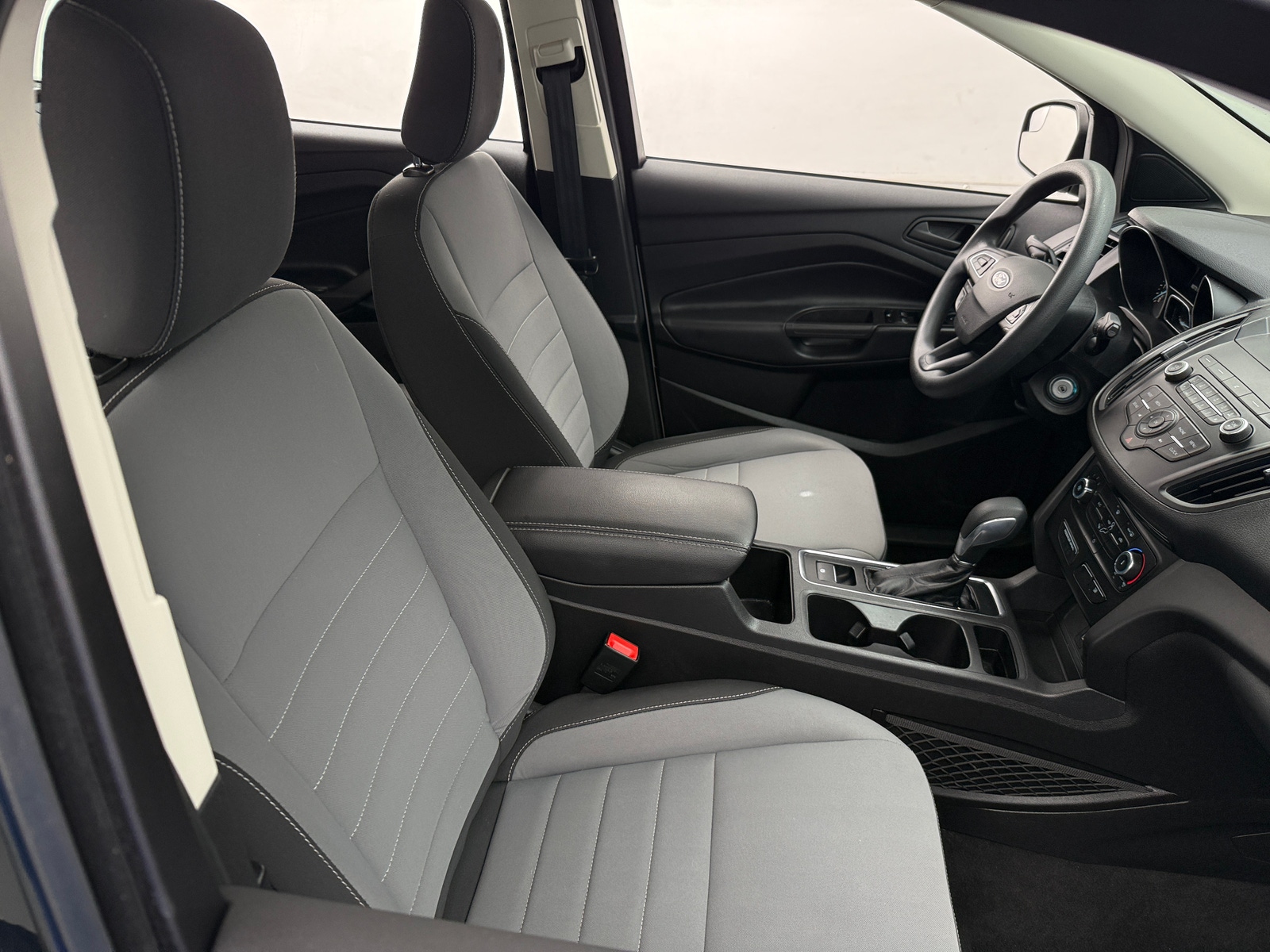 Thumbnail: 2019 Ford Escape - 2