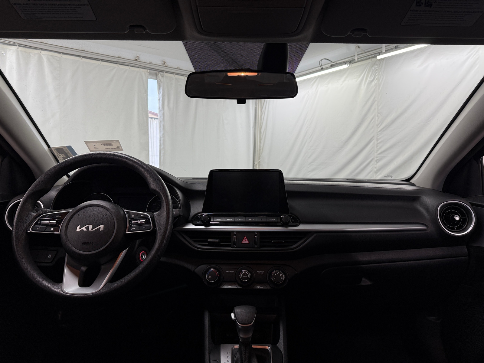 Thumbnail: 2024 Kia Forte - 3