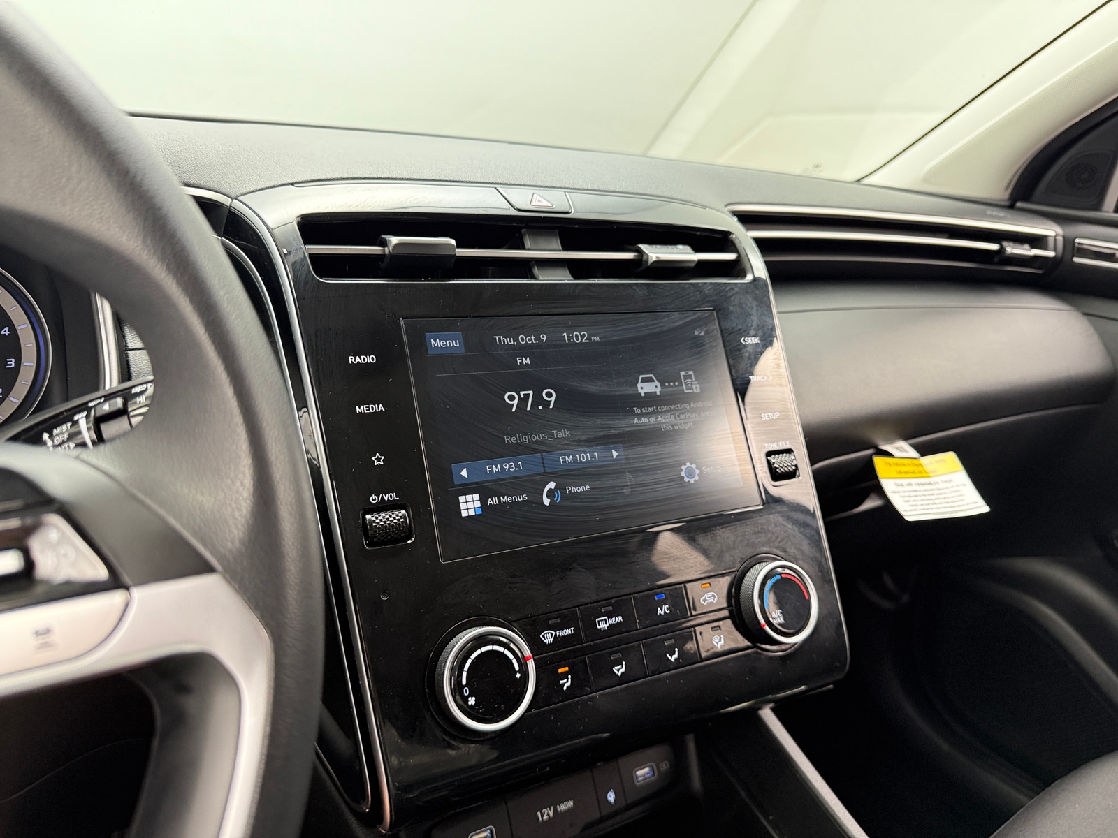Thumbnail: 2023 Hyundai Tucson - 4