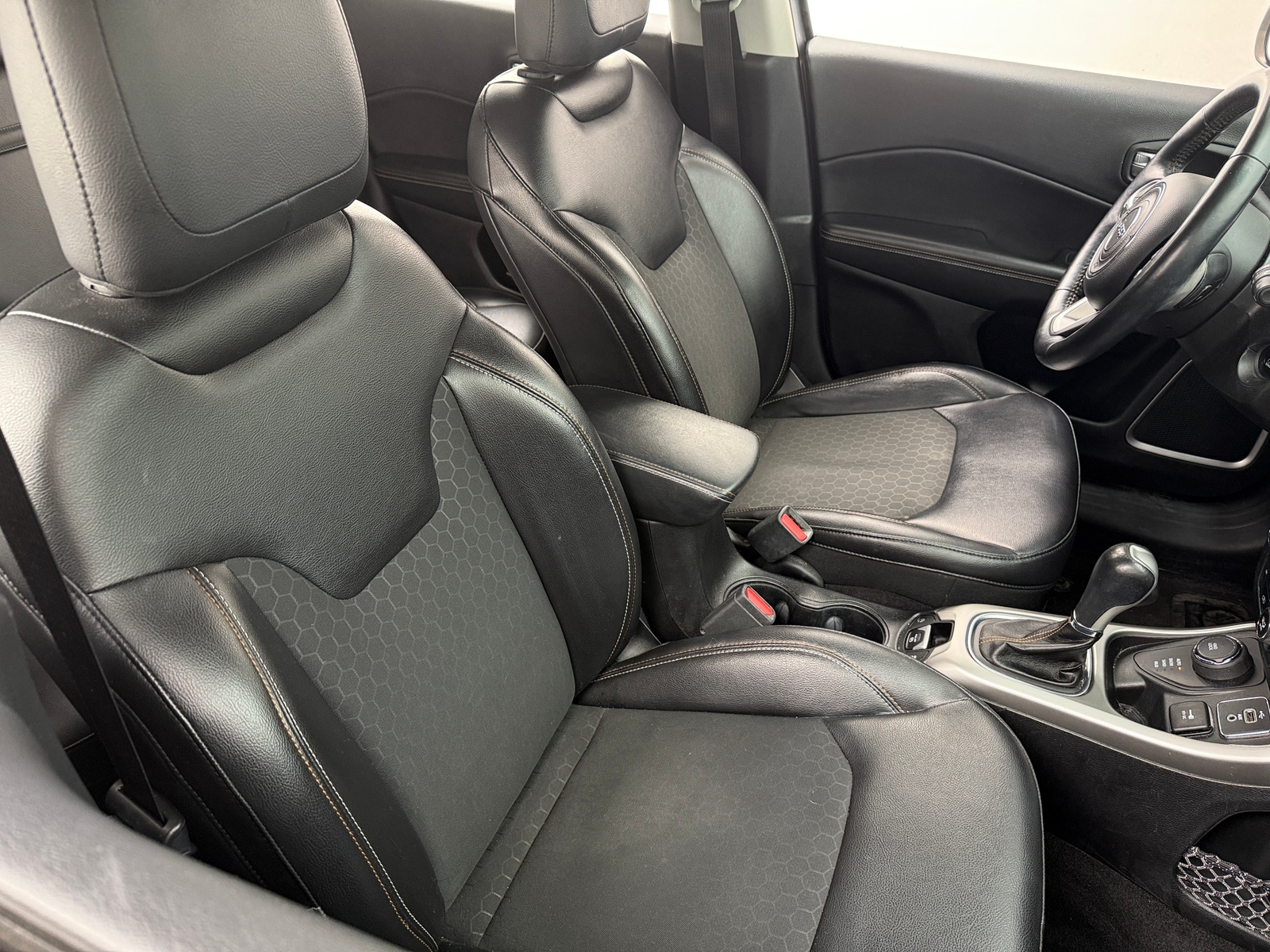 Thumbnail: 2018 Jeep Compass - 2