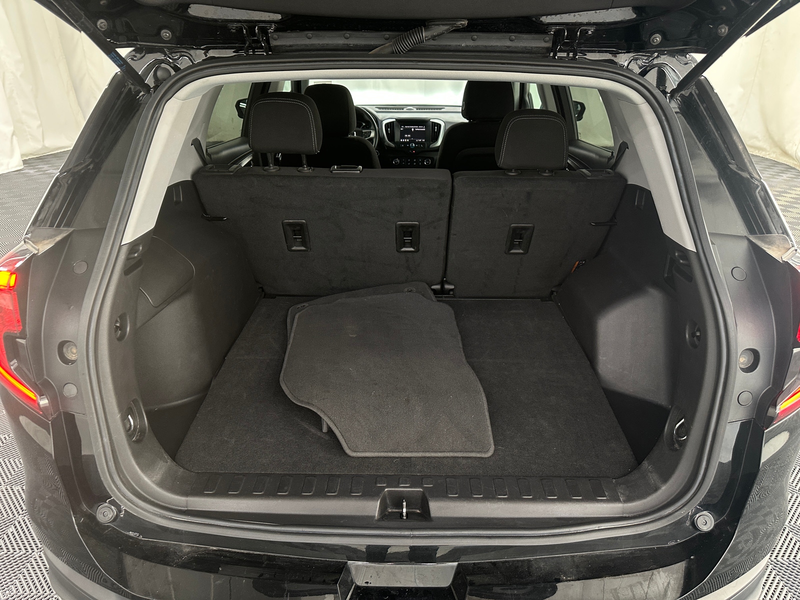 Thumbnail: 2024 GMC Terrain - 7