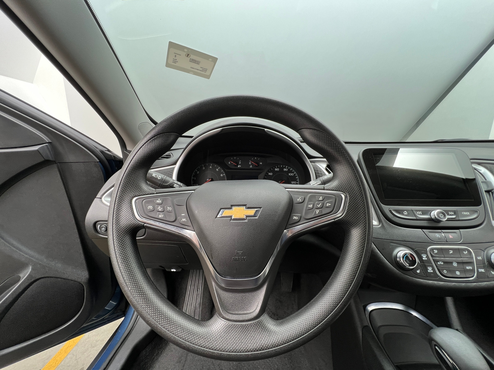 Thumbnail: 2024 Chevrolet Malibu - 5