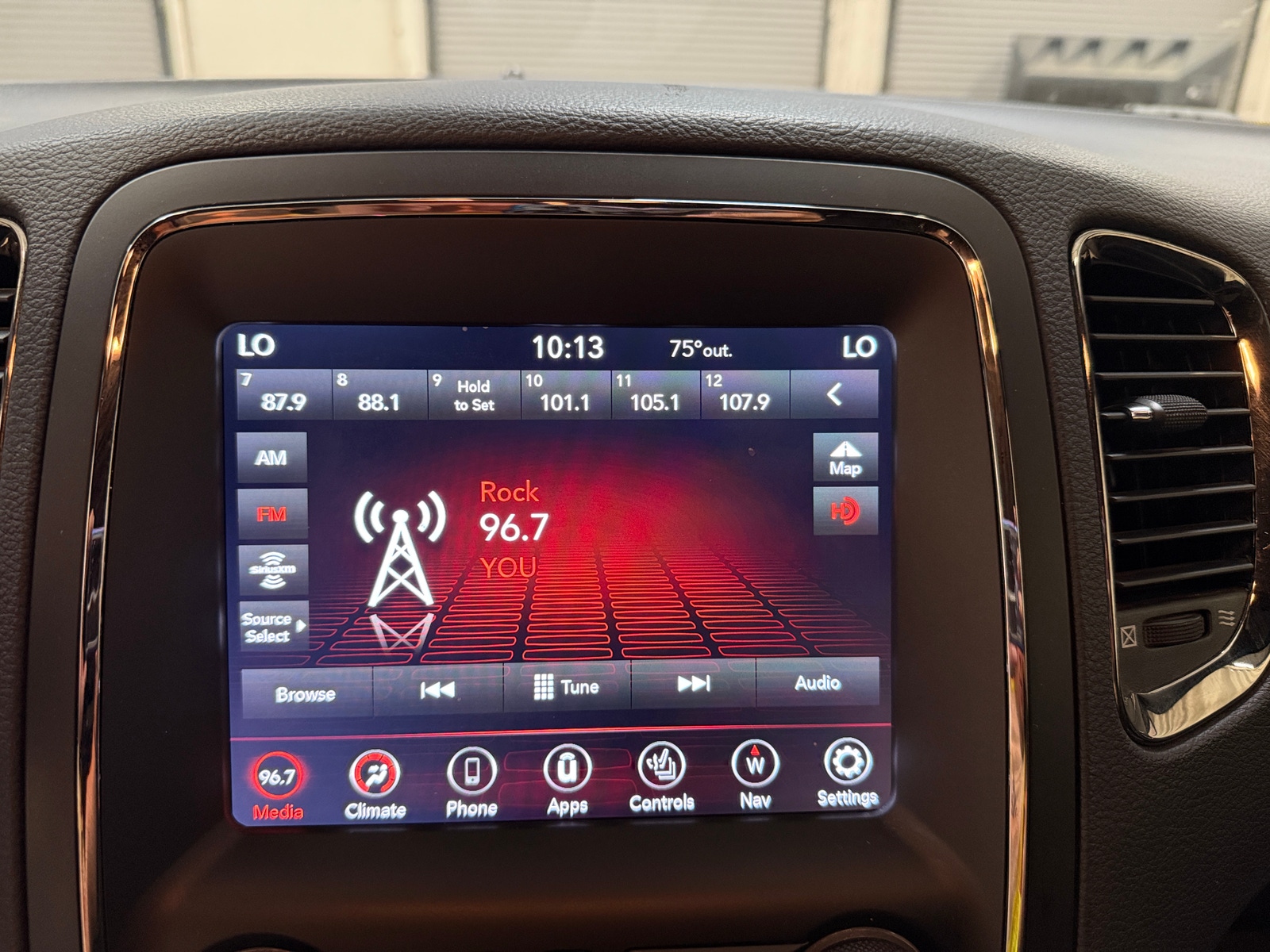 Thumbnail: 2020 Dodge Durango - 3