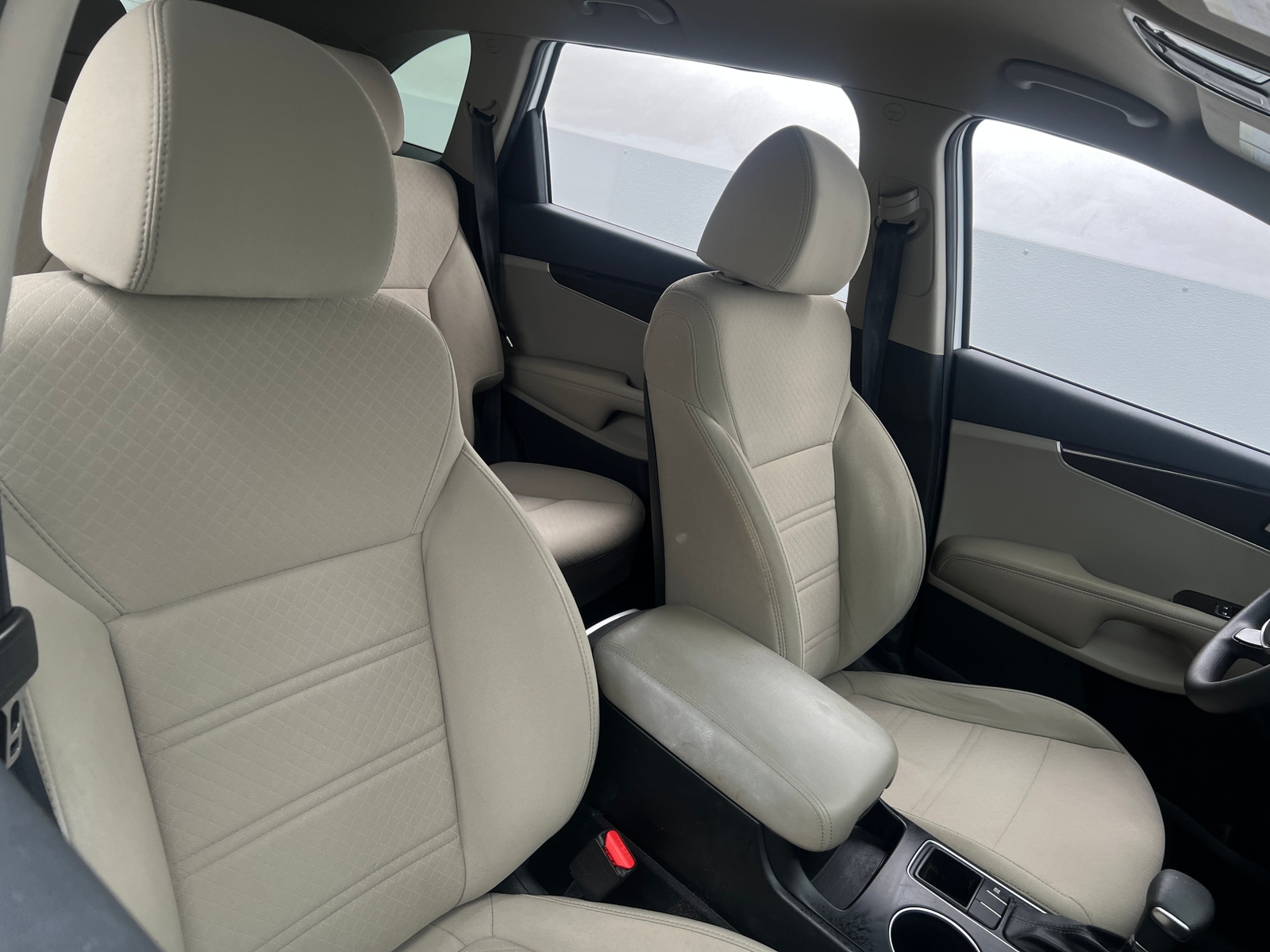 Thumbnail: 2019 Kia Sorento - 2