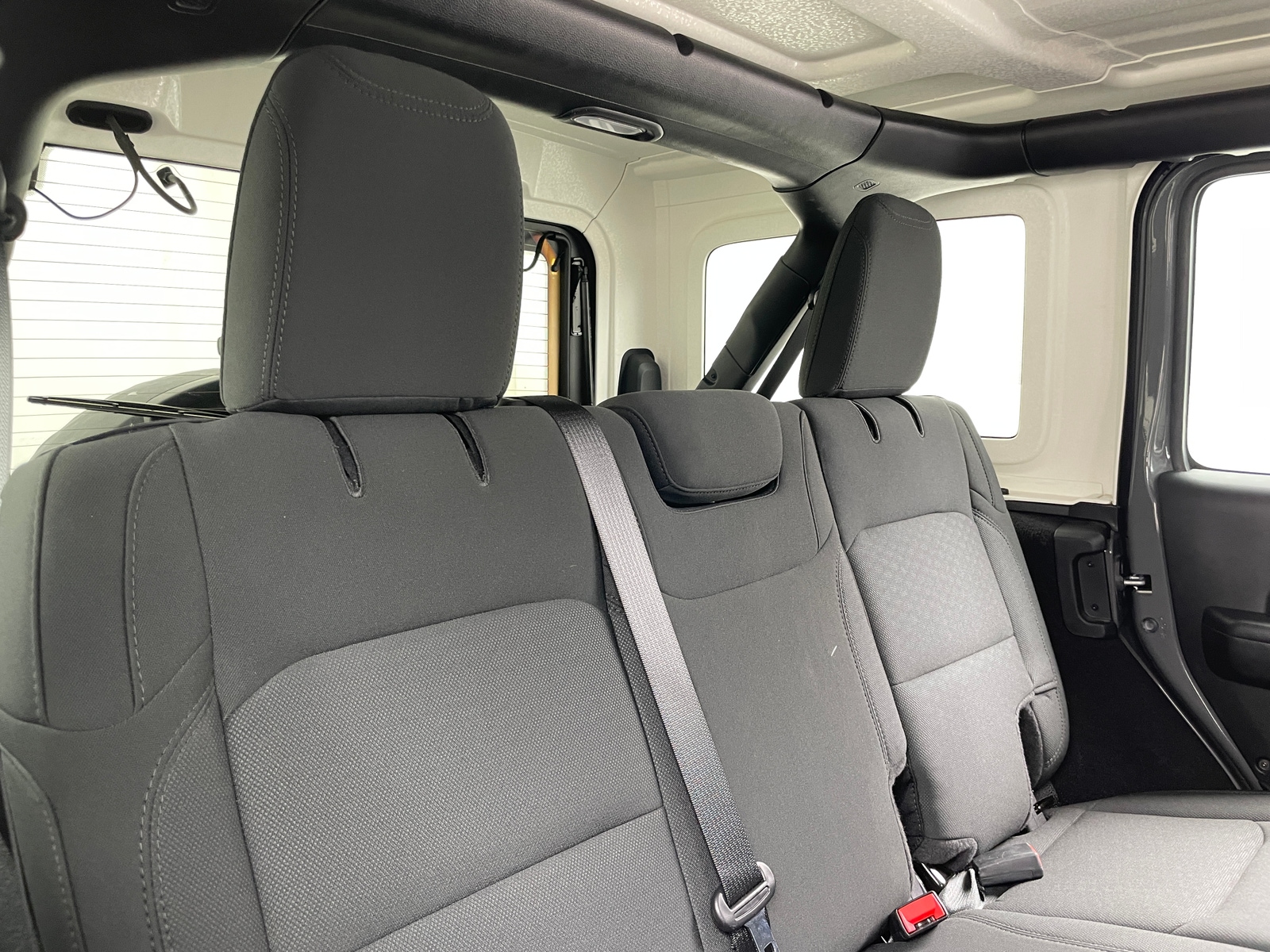 Thumbnail: 2021 Jeep Wrangler - 6