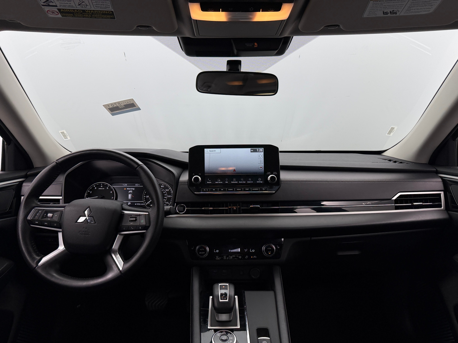 Thumbnail: 2024 Mitsubishi Outlander - 2