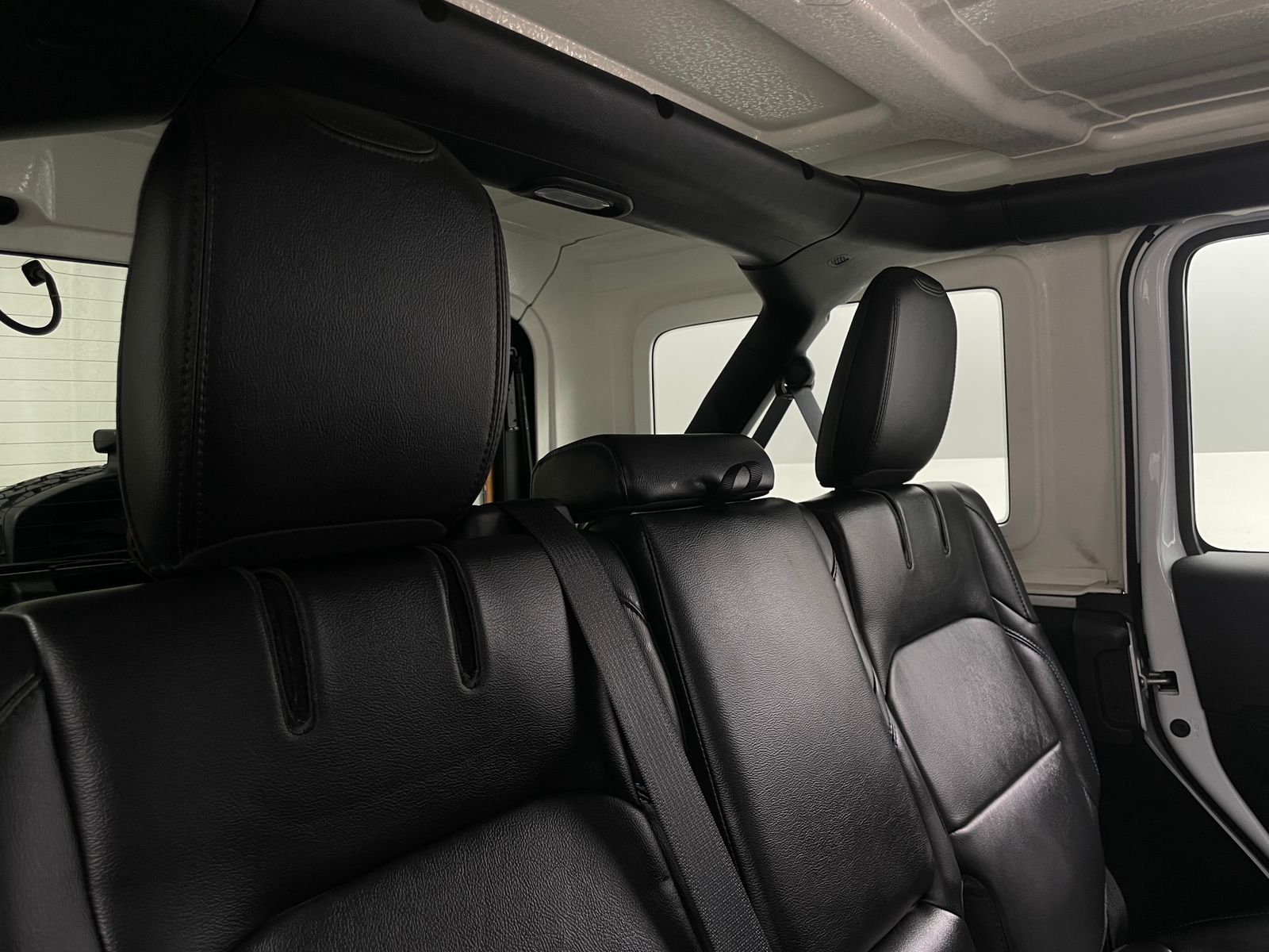 Thumbnail: 2021 Jeep Wrangler - 5