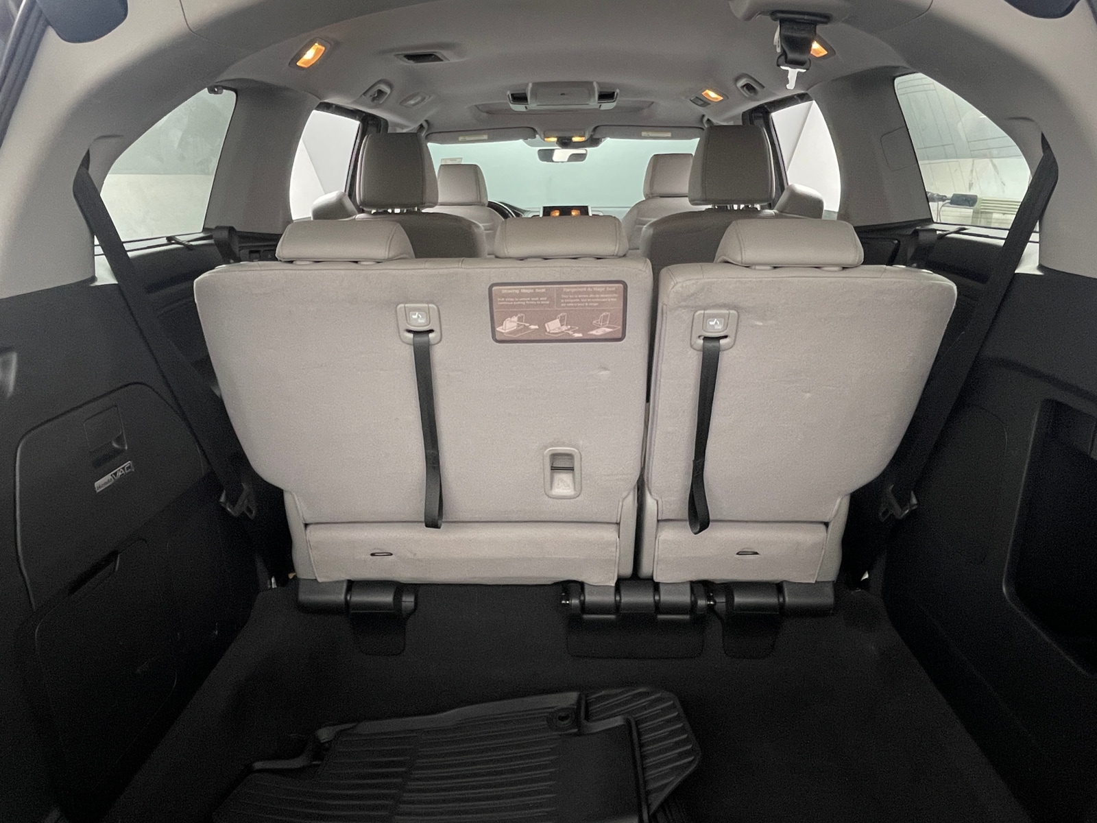Thumbnail: 2019 Honda Odyssey - 6