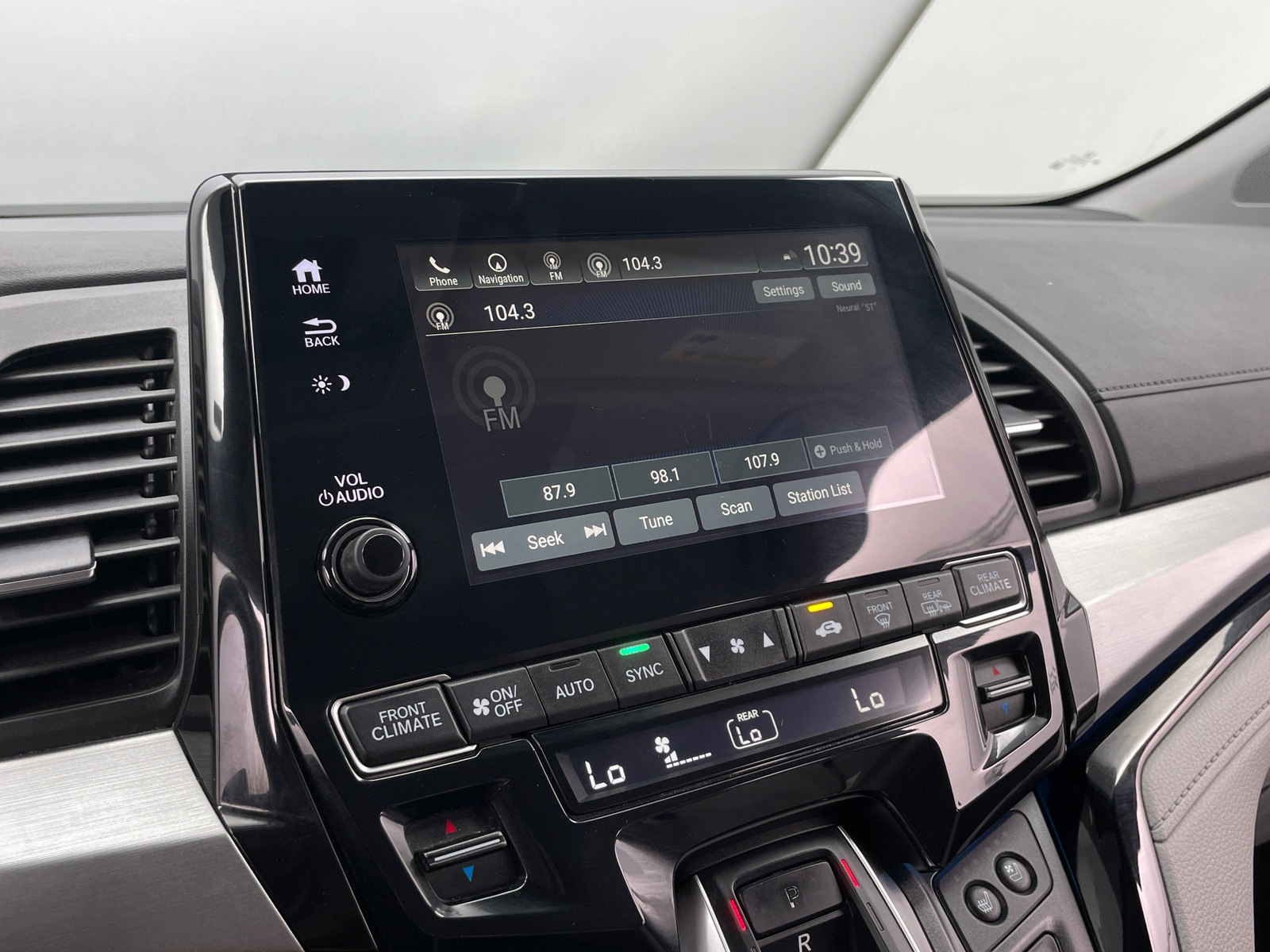 Thumbnail: 2019 Honda Odyssey - 3