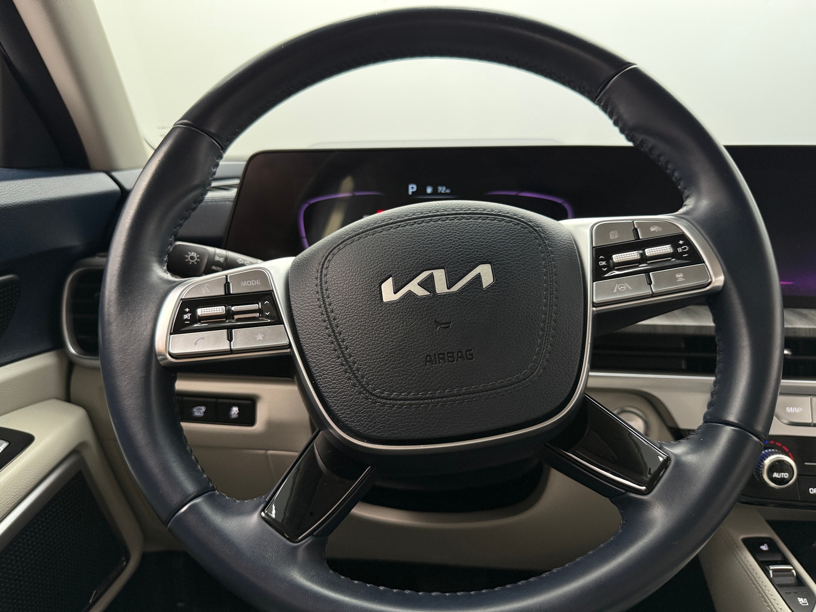 Thumbnail: 2024 Kia Telluride - 4