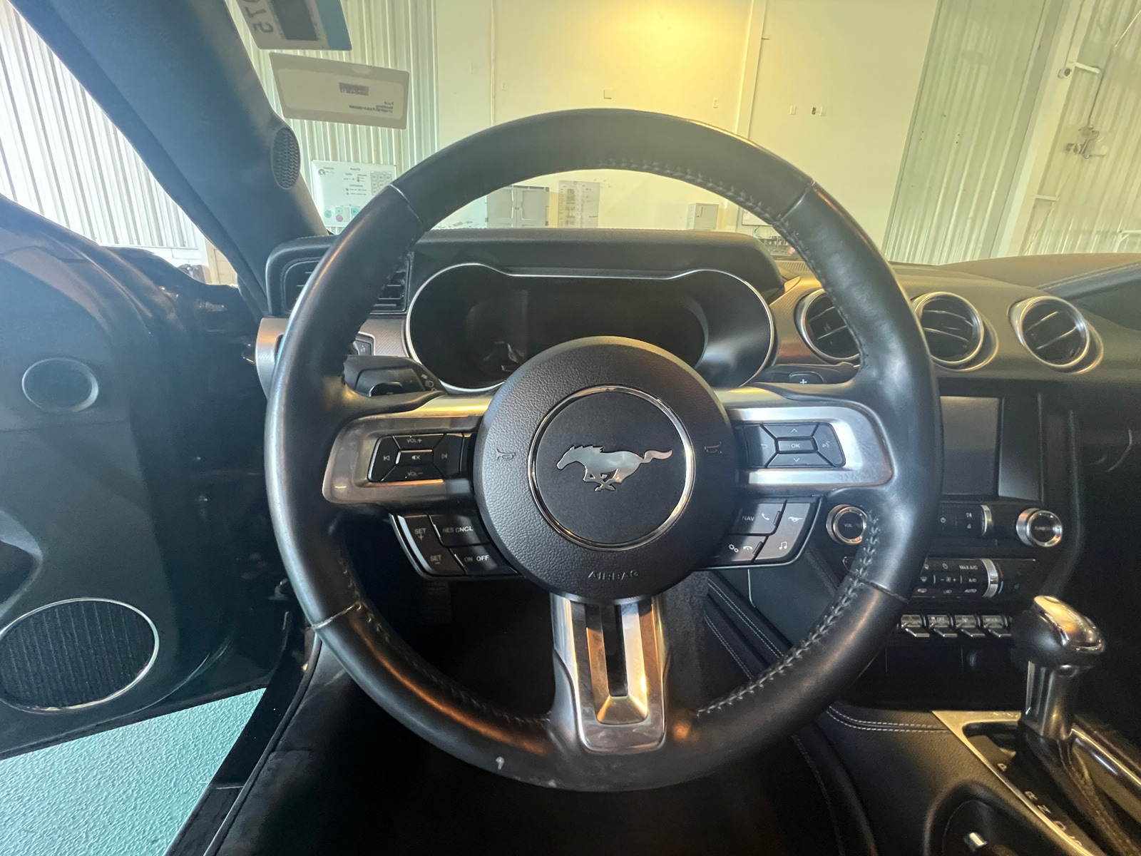 Thumbnail: 2019 Ford Mustang - 3