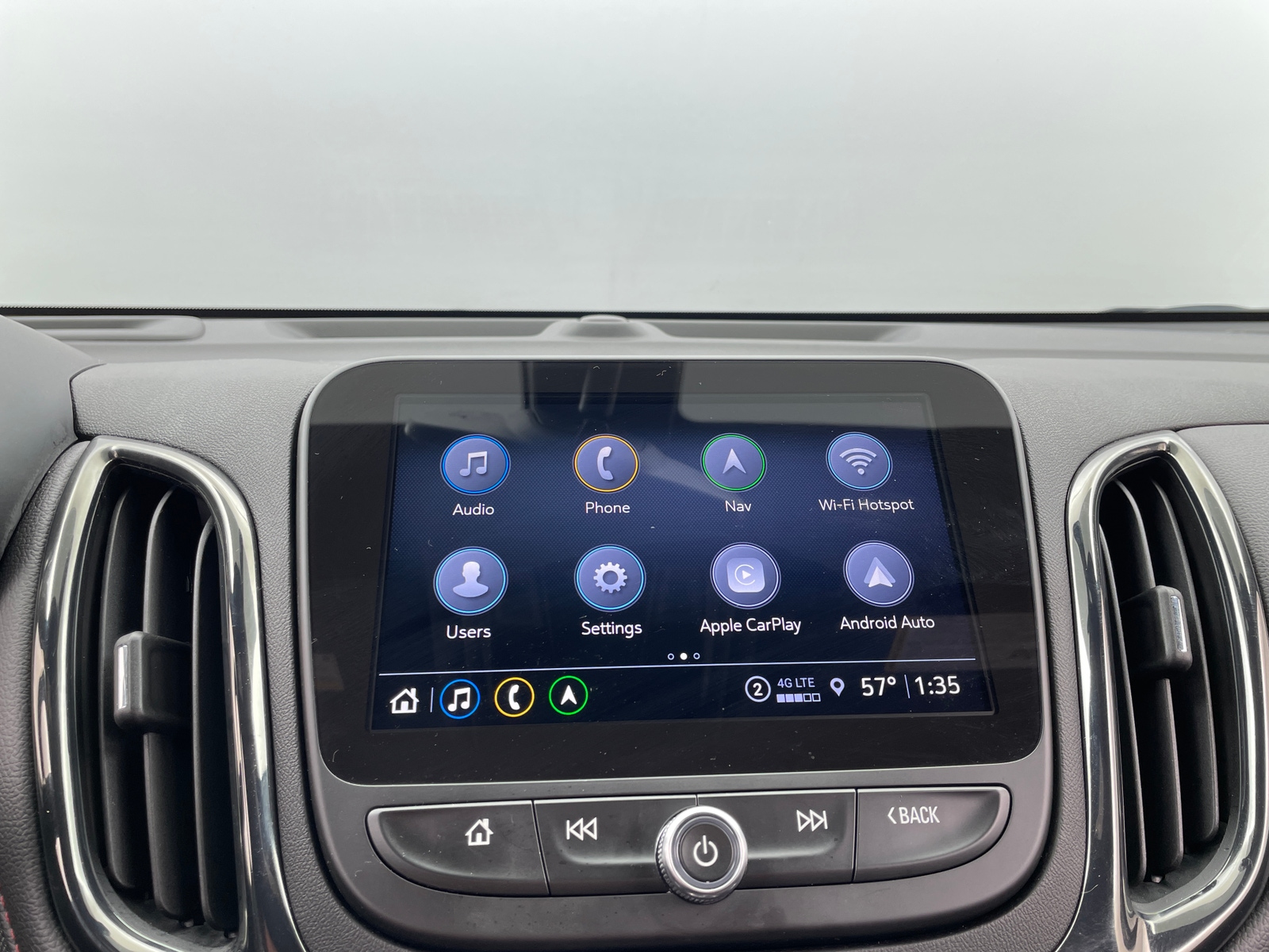 Thumbnail: 2022 Chevrolet Equinox - 4
