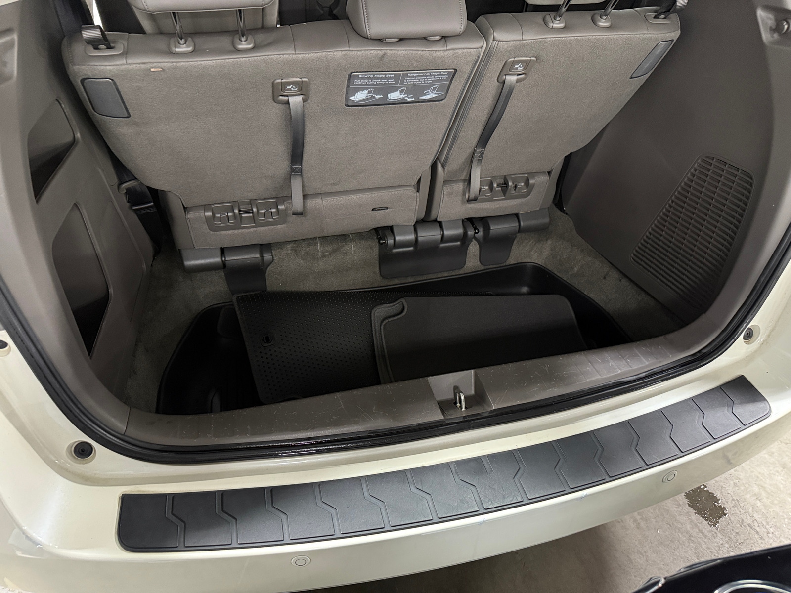 Thumbnail: 2017 Honda Odyssey - 6