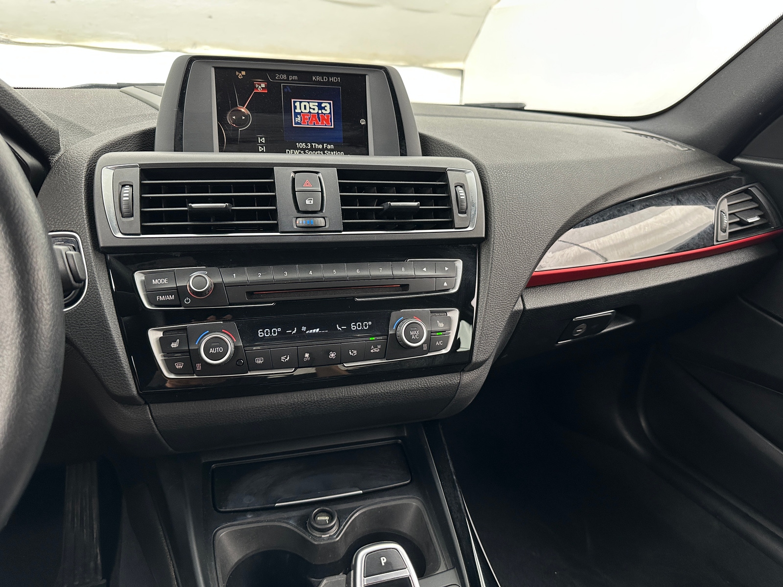 Thumbnail: 2016 BMW 2 Series - 2