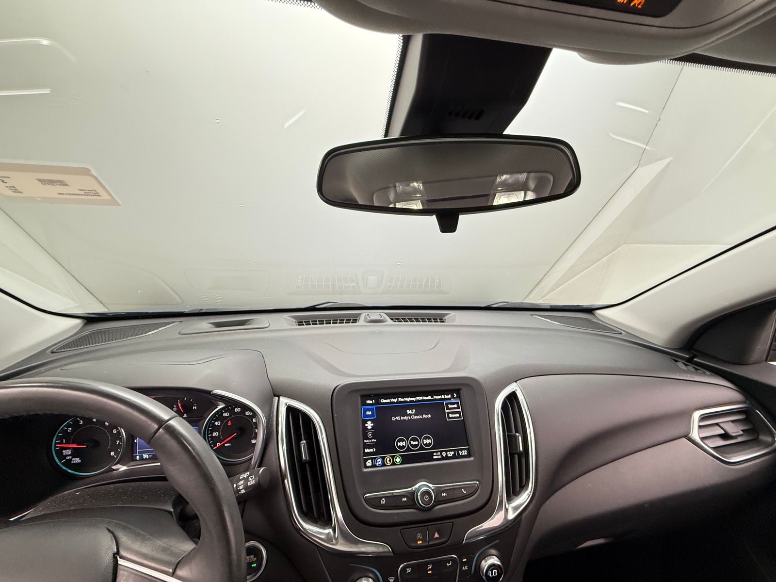 Thumbnail: 2022 Chevrolet Equinox - 3