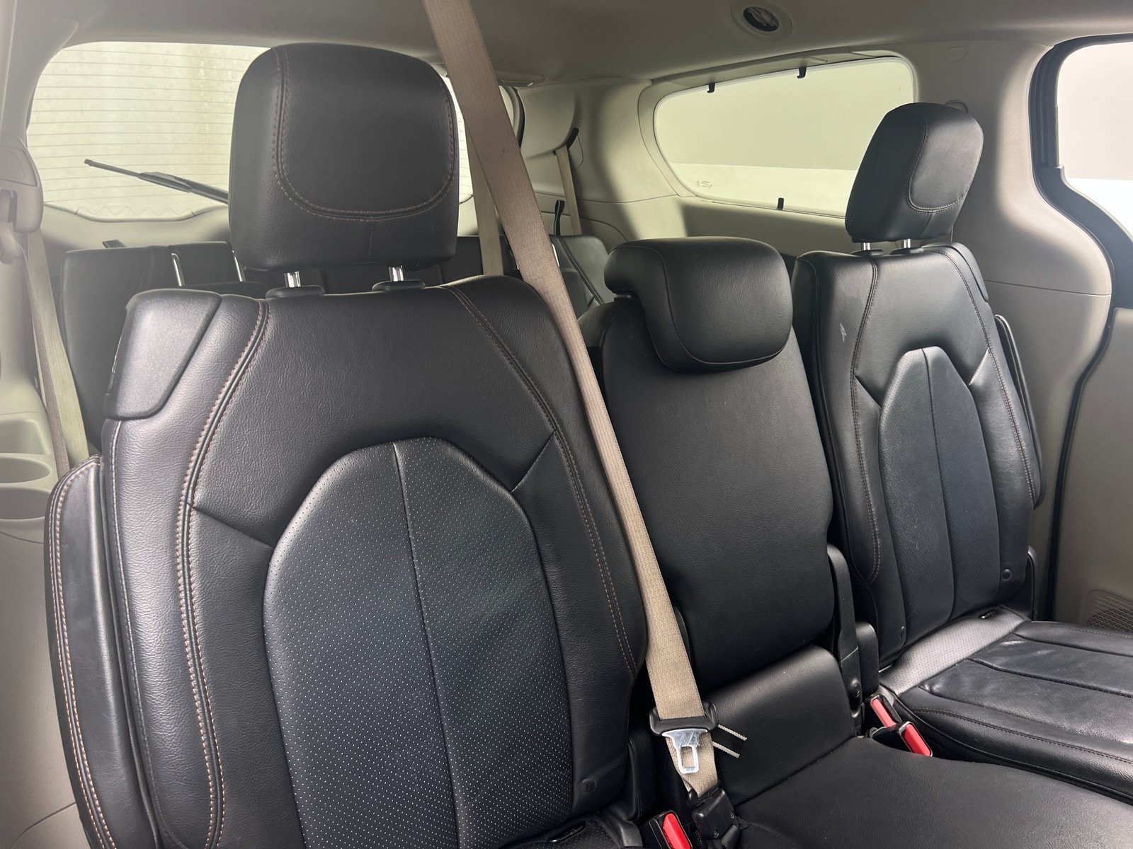 Thumbnail: 2019 Chrysler Pacifica - 5