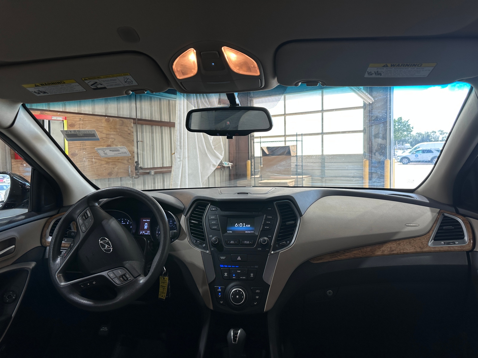 Thumbnail: 2015 Hyundai Santa Fe - 3