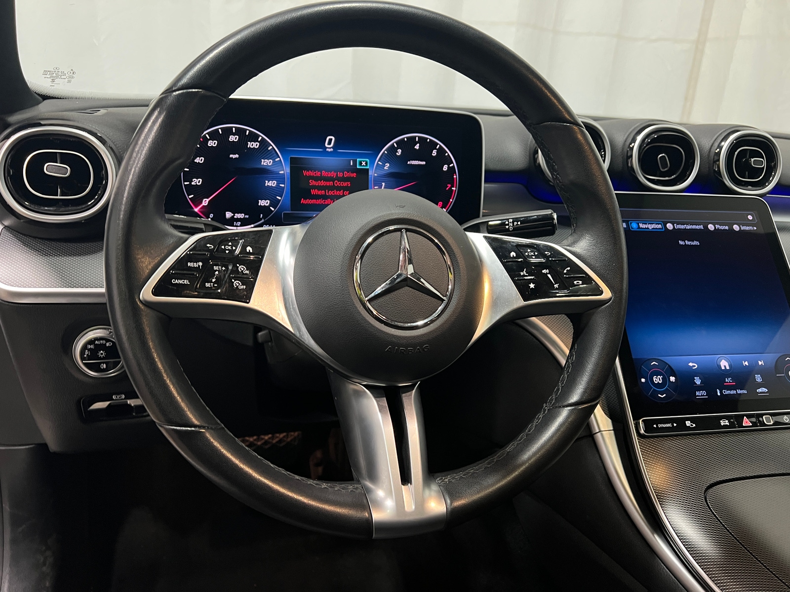 Thumbnail: 2024 Mercedes-Benz C-Class - 4