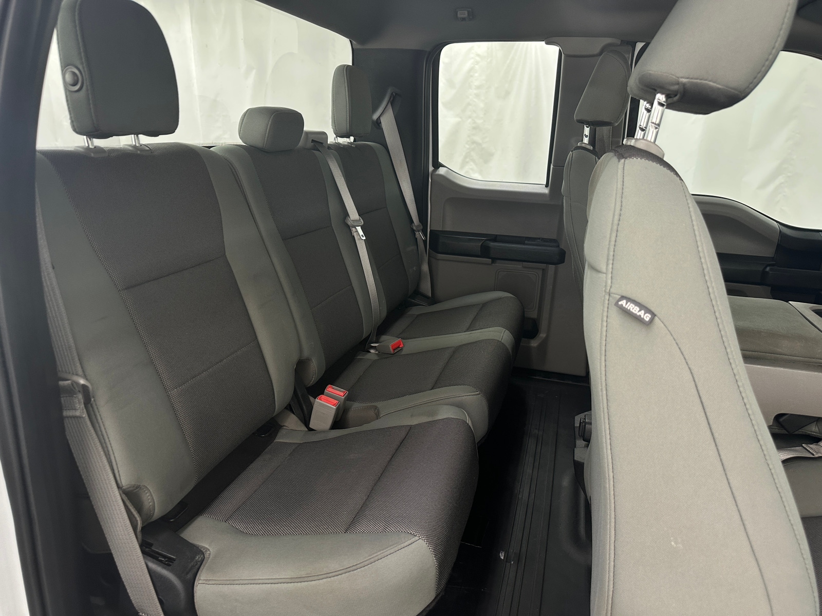 Thumbnail: 2018 Ford Econoline - 6
