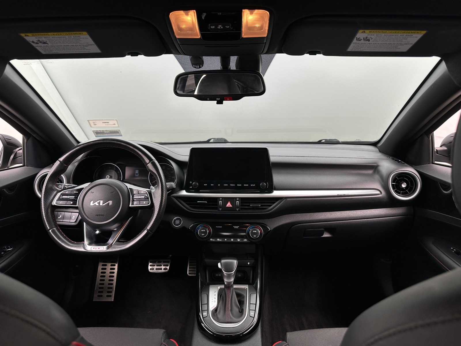 Thumbnail: 2023 Kia Forte - 3