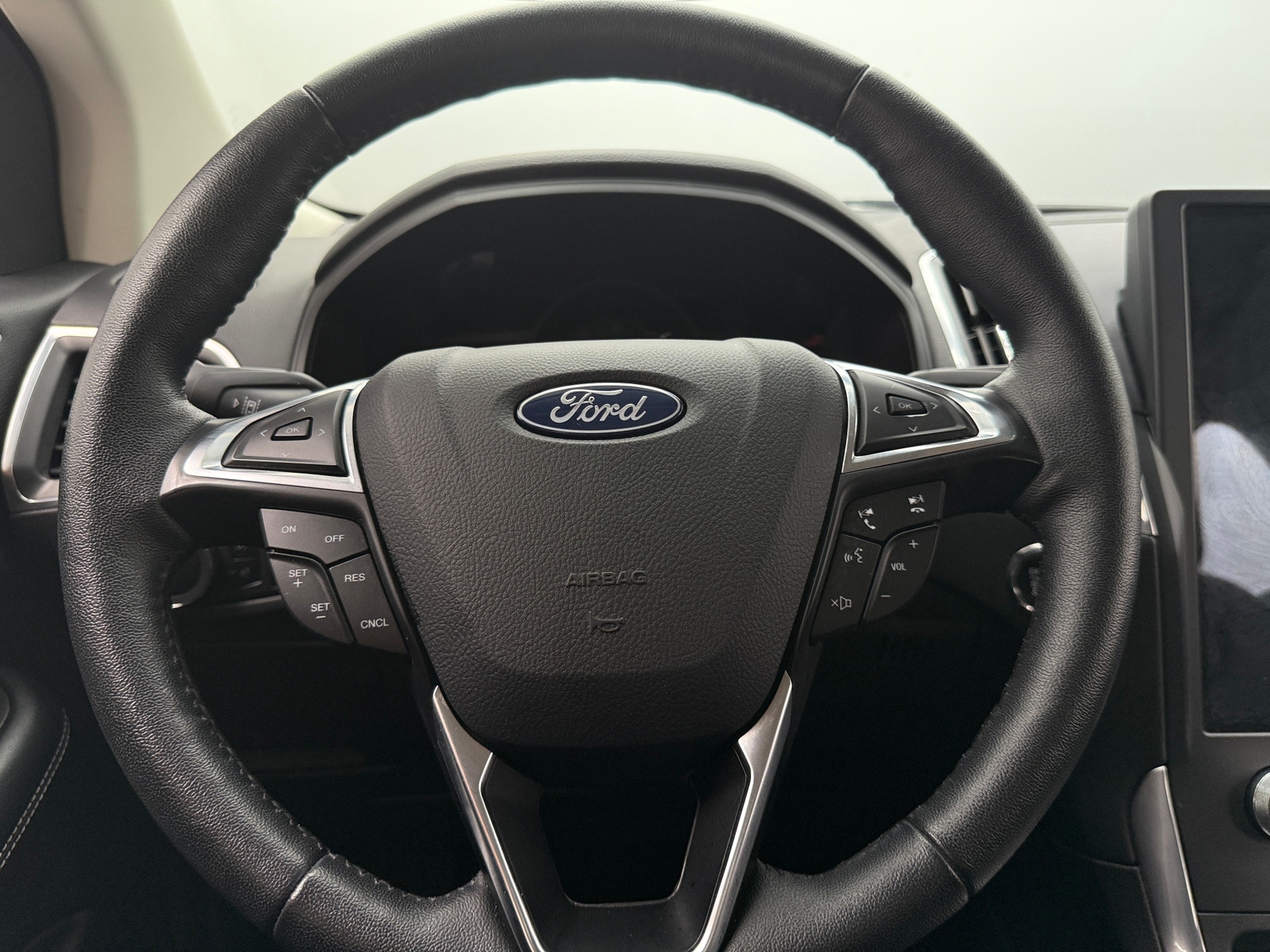 Thumbnail: 2024 Ford Edge - 4