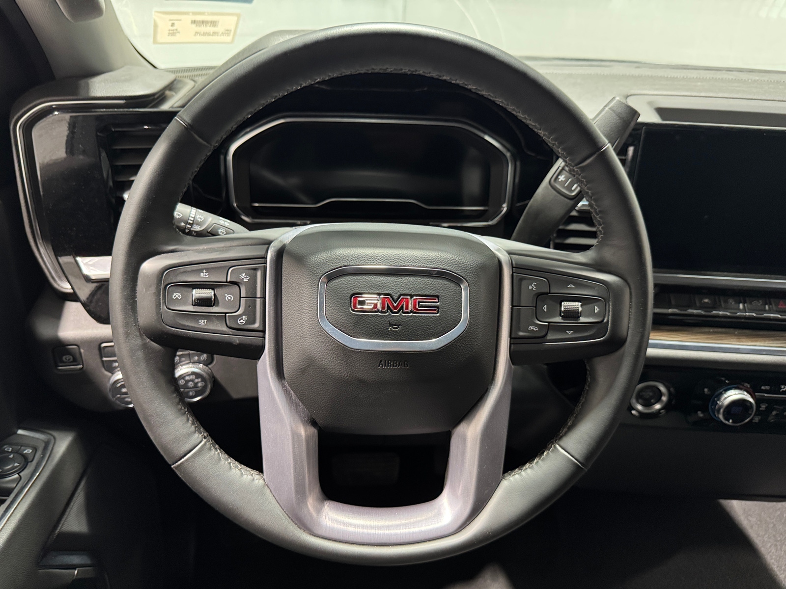 Thumbnail: 2024 GMC Sierra 1500 - 5