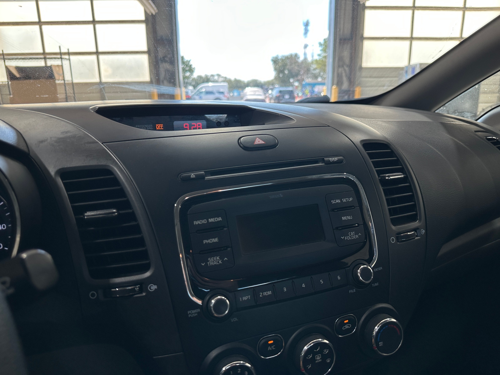 Thumbnail: 2018 Kia Forte - 4