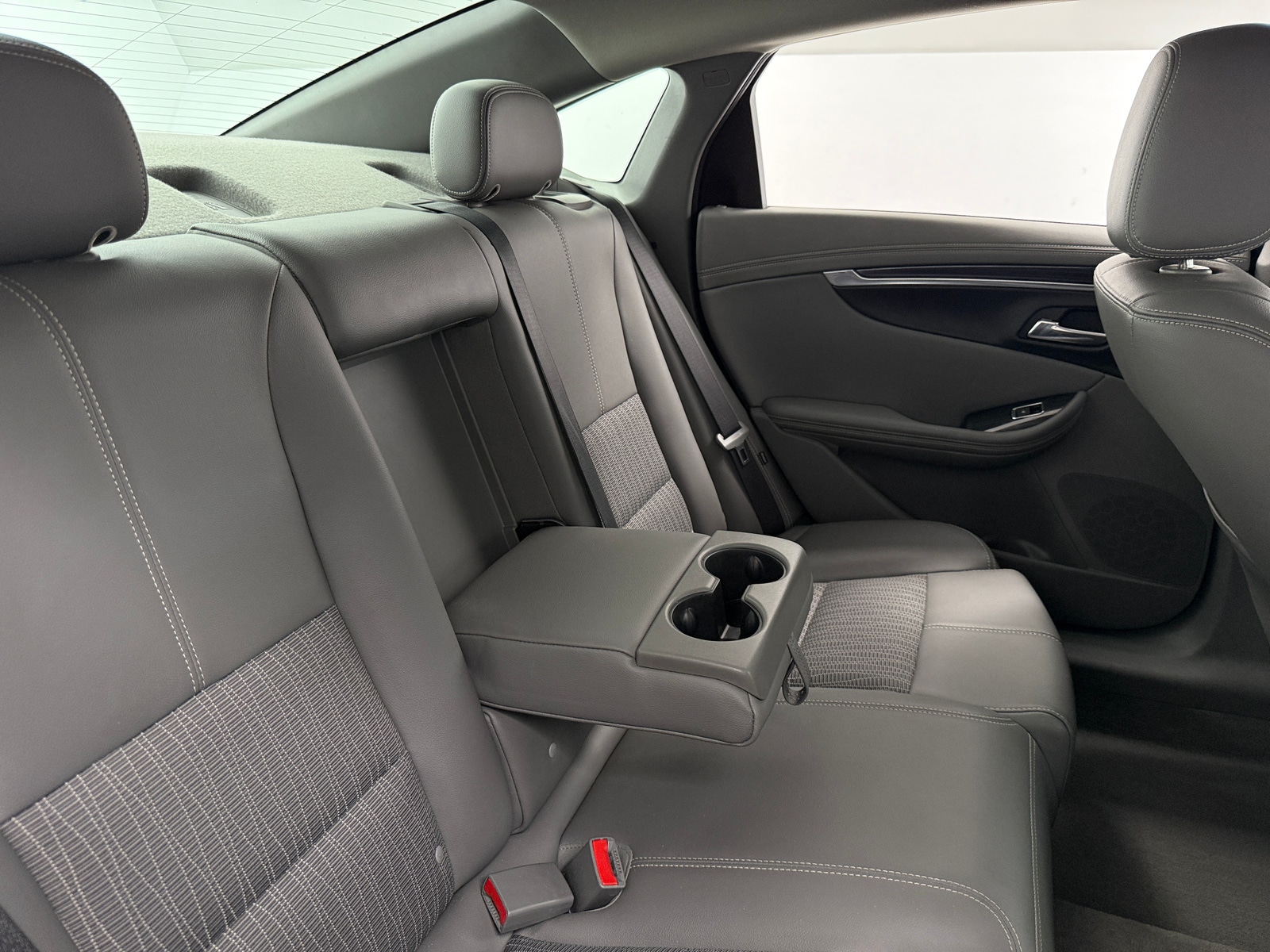 Thumbnail: 2018 Chevrolet Impala - 6