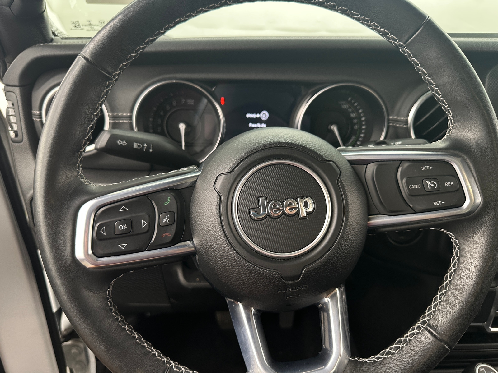 Thumbnail: 2023 Jeep Wrangler - 4