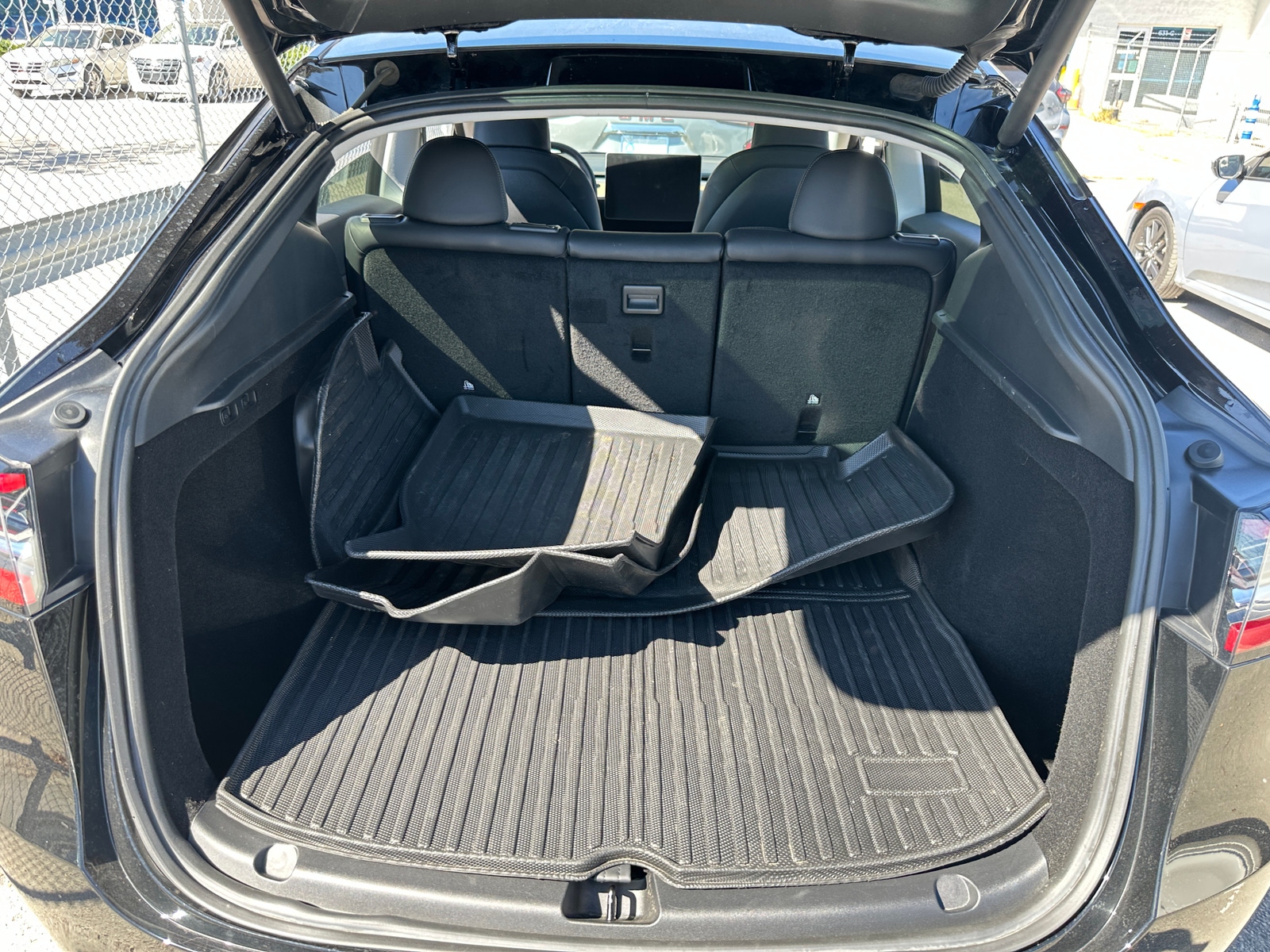Thumbnail: 2023 Tesla Model Y - 6