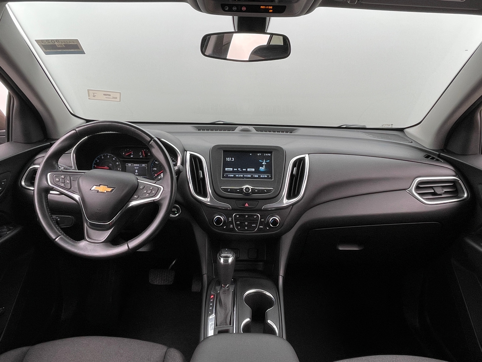 Thumbnail: 2018 Chevrolet Equinox - 3
