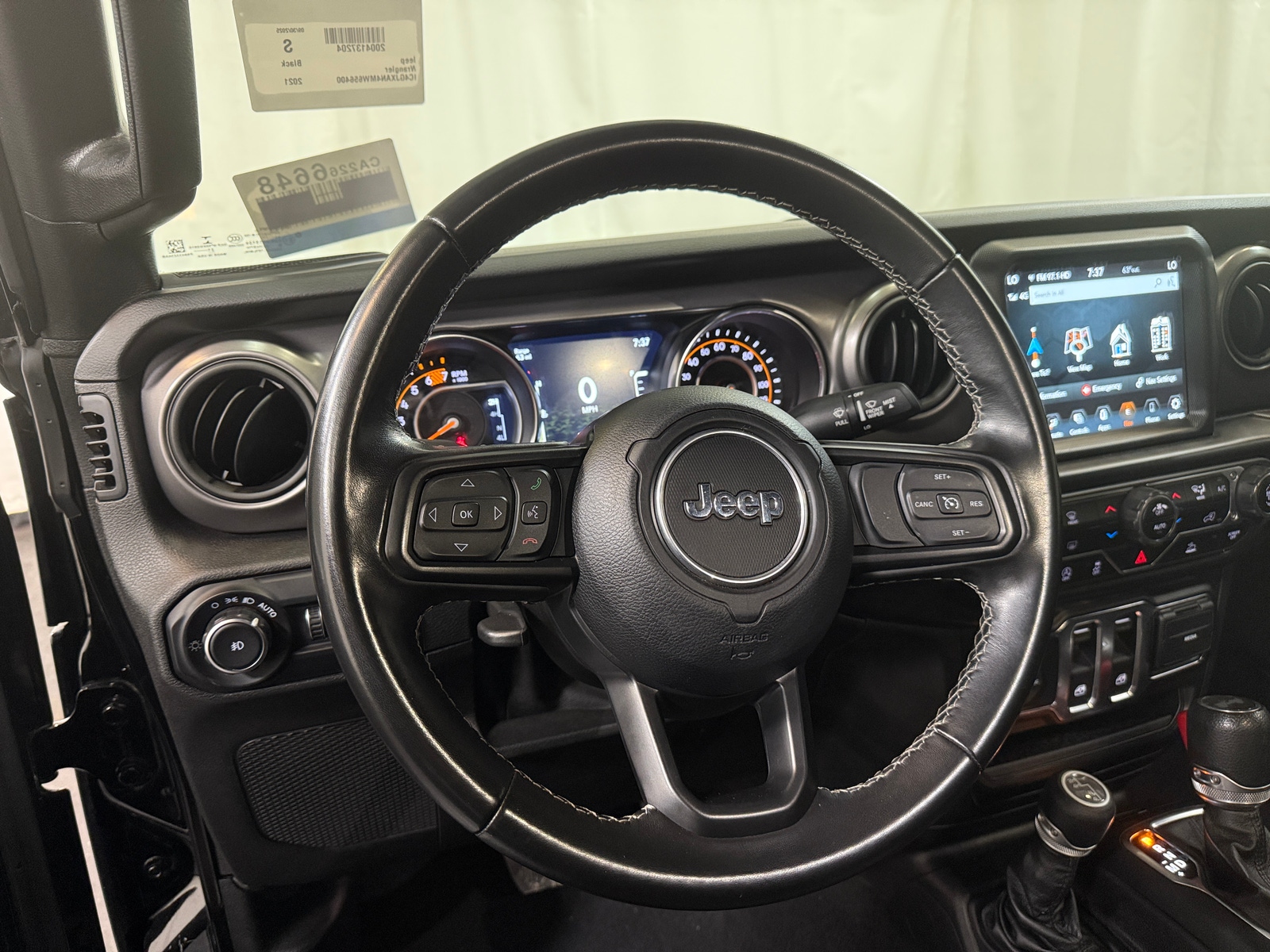 Thumbnail: 2021 Jeep Wrangler - 5