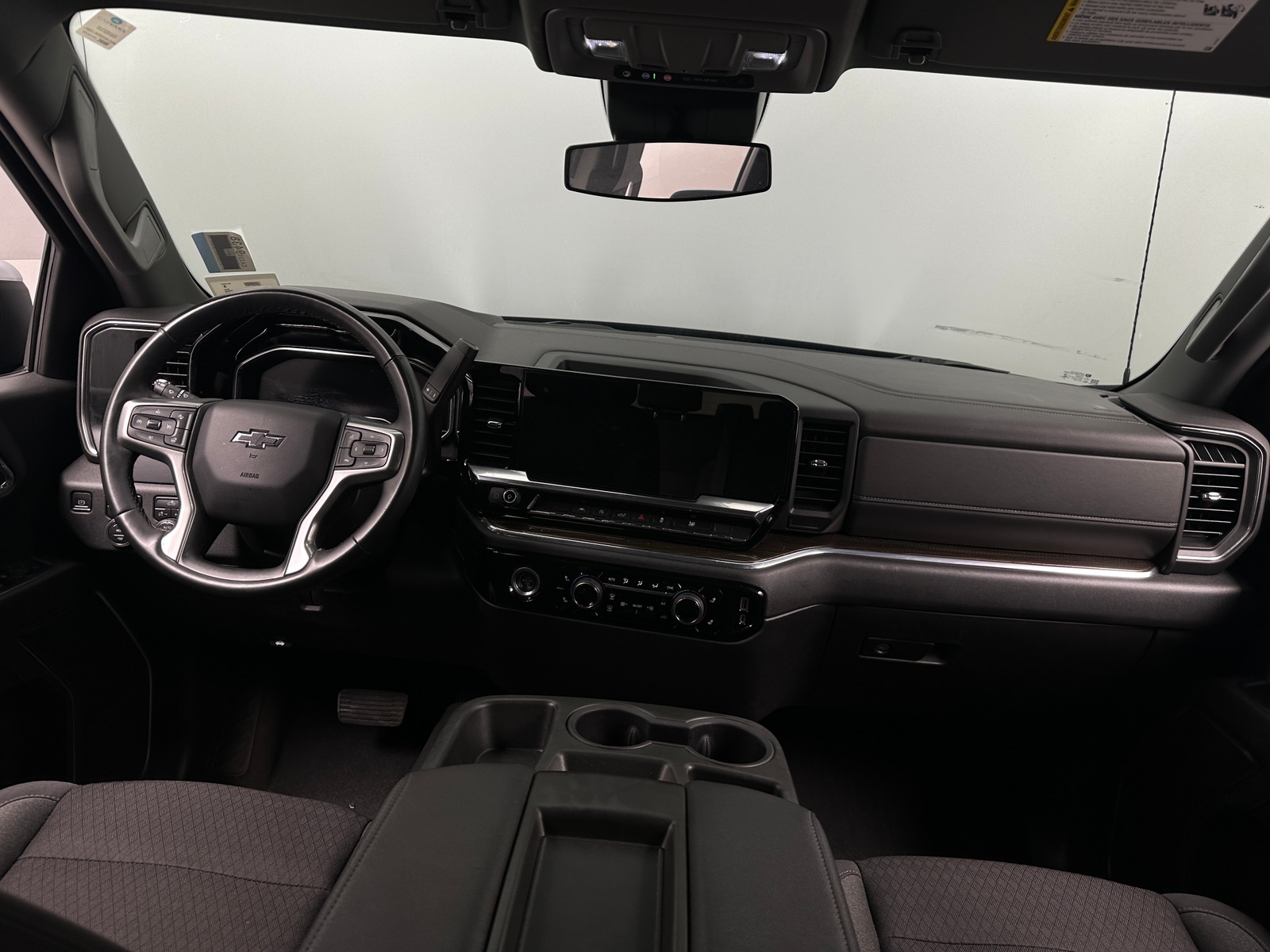 Thumbnail: 2023 Chevrolet Silverado 1500 - 3