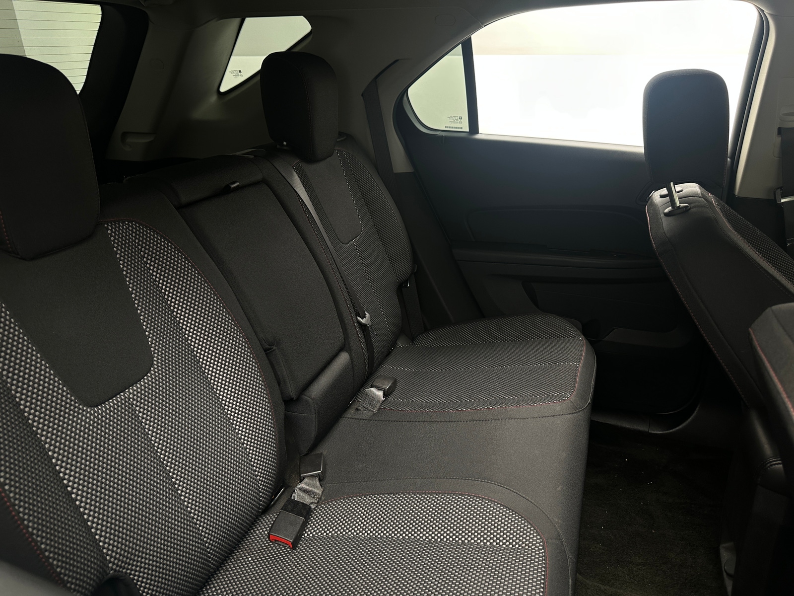 Thumbnail: 2017 Chevrolet Equinox - 6