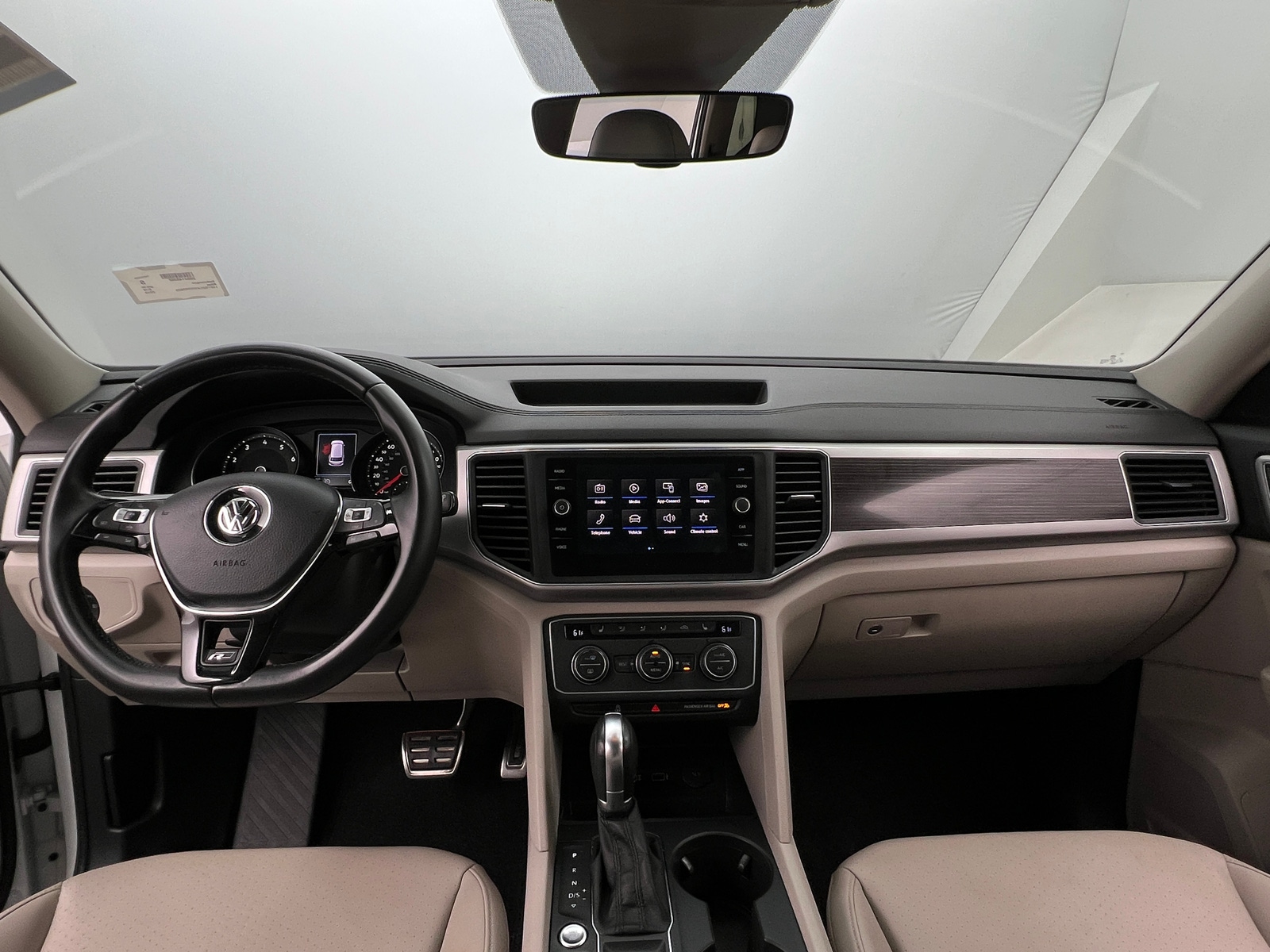 Thumbnail: 2019 Volkswagen Atlas - 2