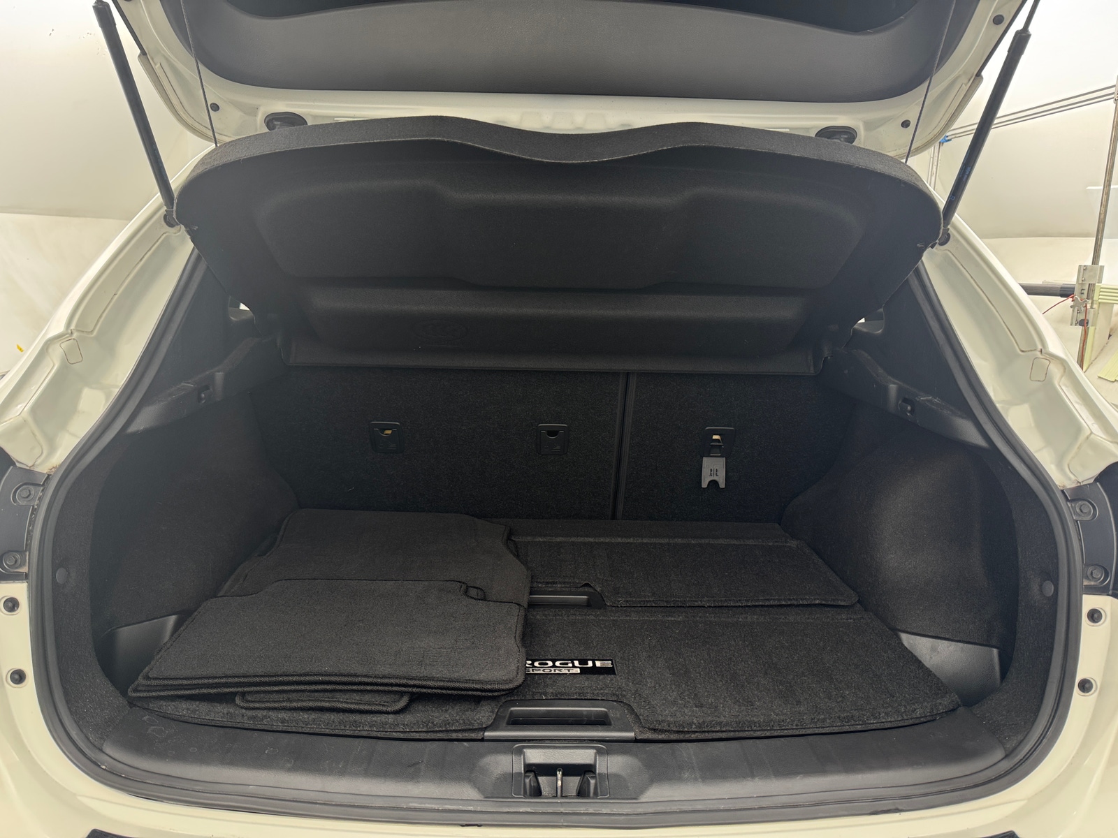 Thumbnail: 2019 Nissan Rogue Sport - 7