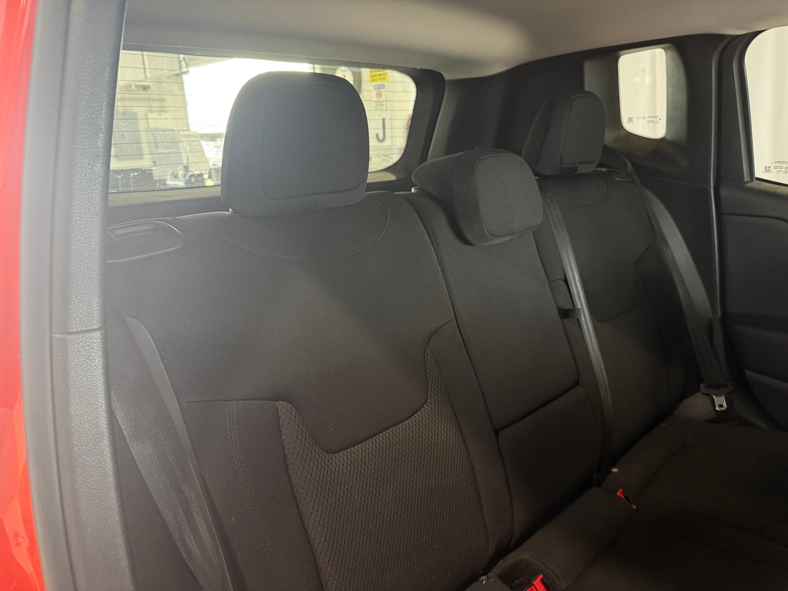 Thumbnail: 2018 Jeep Renegade - 6
