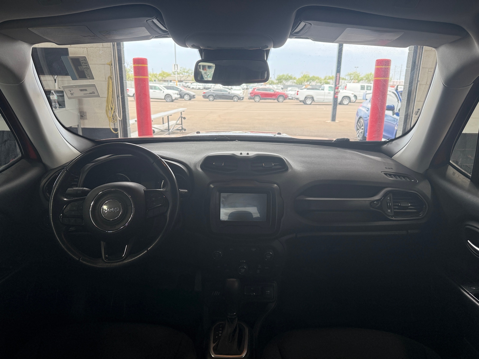 Thumbnail: 2018 Jeep Renegade - 3