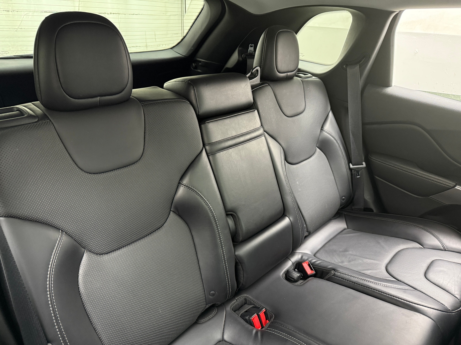 Thumbnail: 2019 Jeep Cherokee - 5