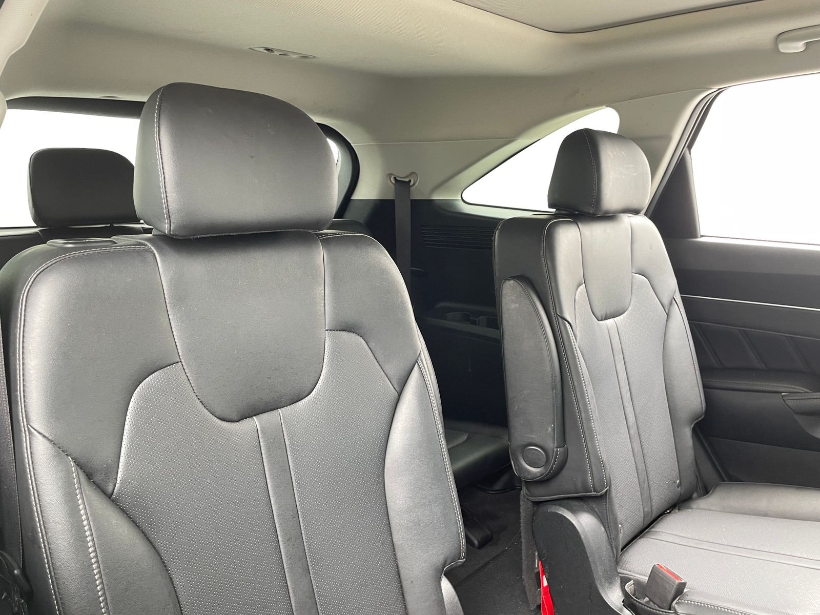 Thumbnail: 2022 Kia Sorento - 5
