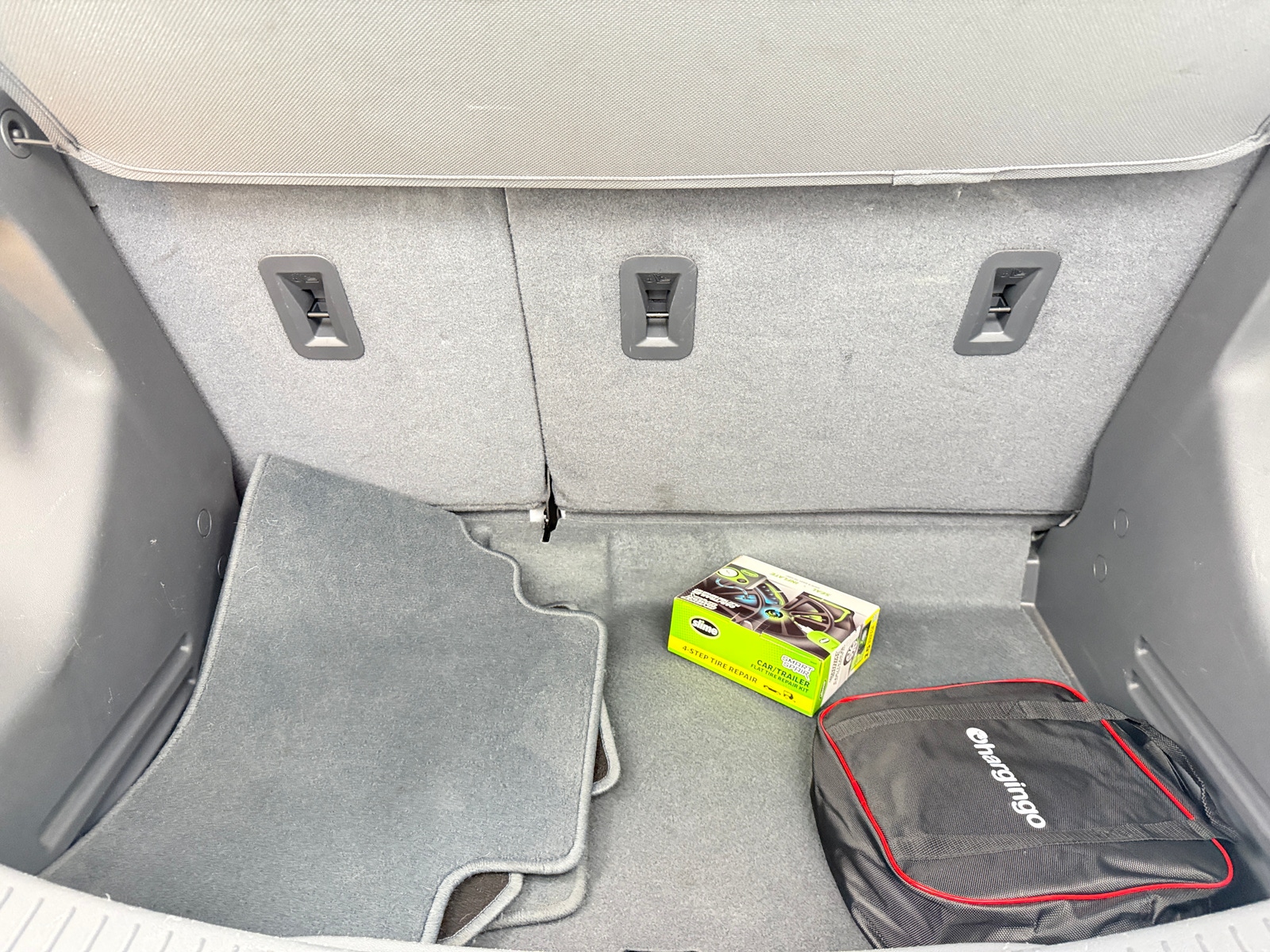 Thumbnail: 2018 Chevrolet Bolt EV - 7