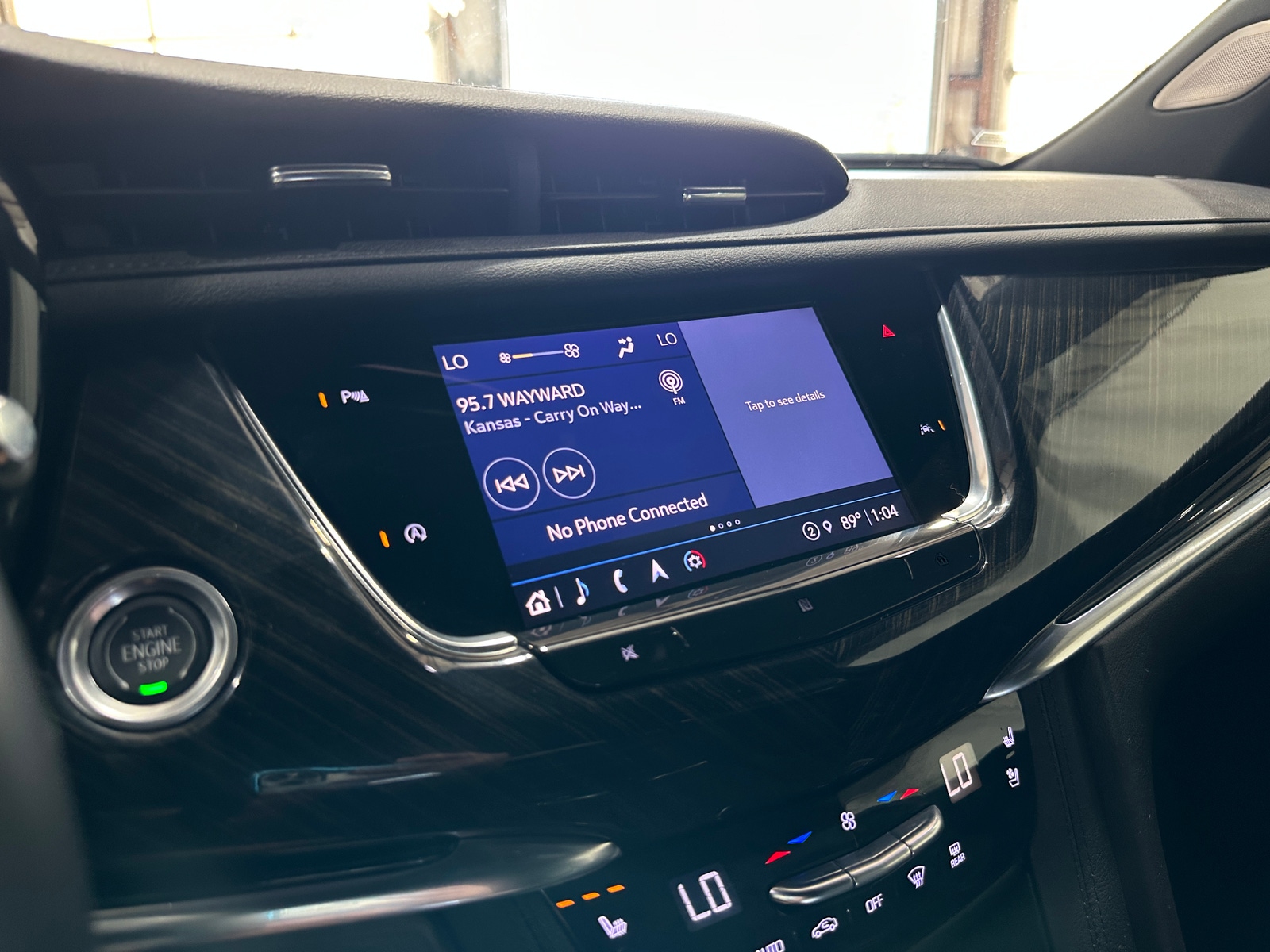 Thumbnail: 2021 Cadillac XT6 - 3