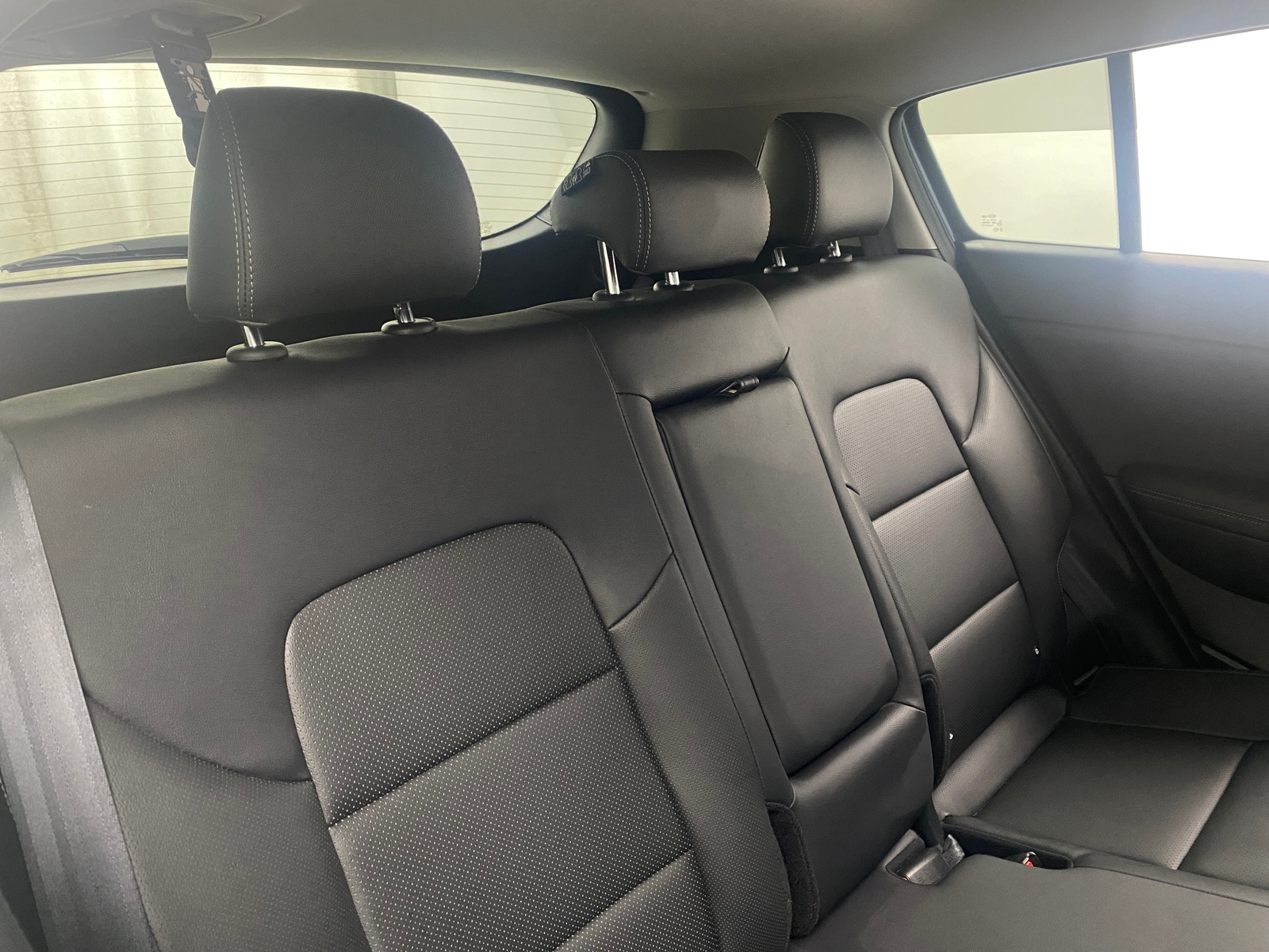 Thumbnail: 2022 Kia Sportage - 5