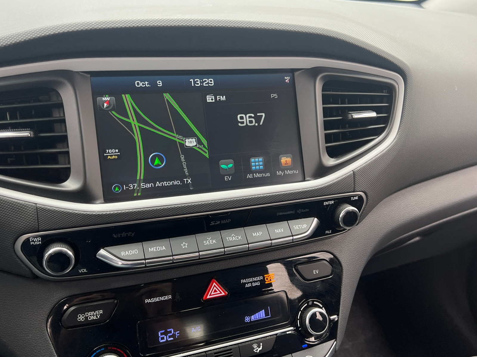 Thumbnail: 2019 Hyundai Ioniq - 3