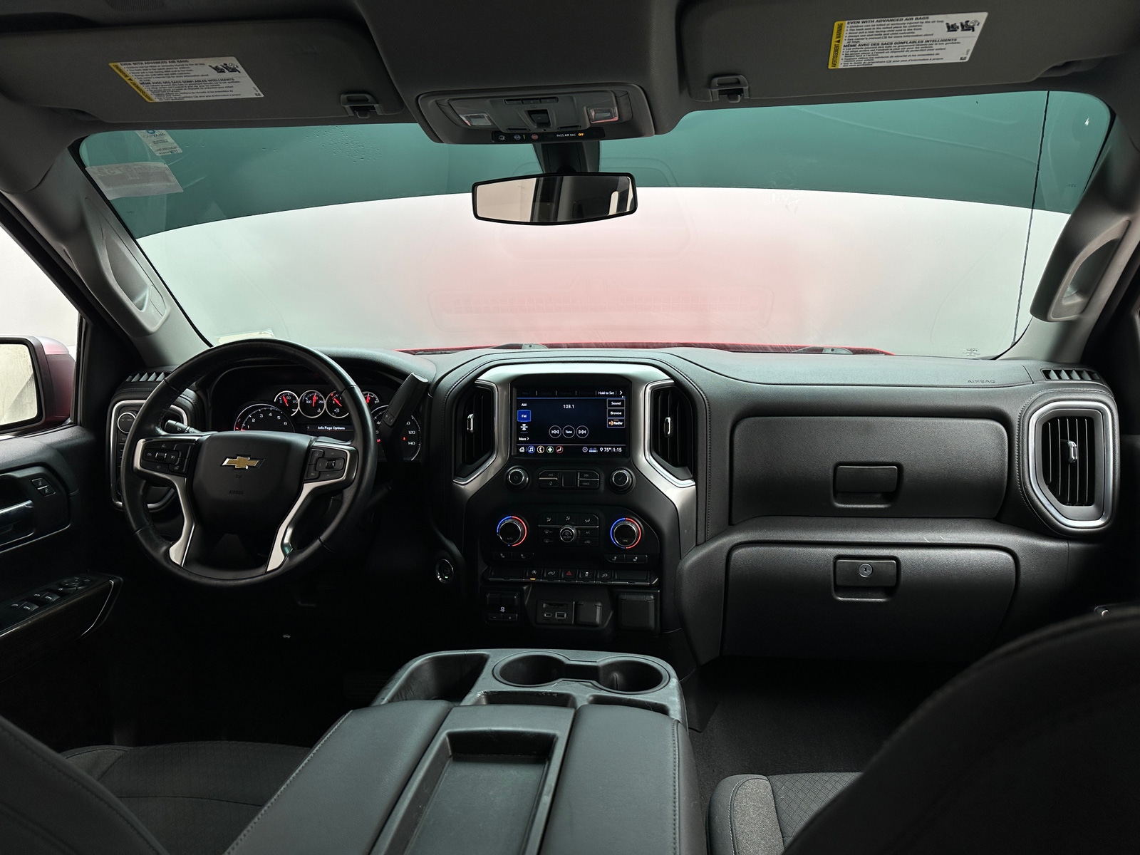 Thumbnail: 2020 Chevrolet Silverado 1500 - 3